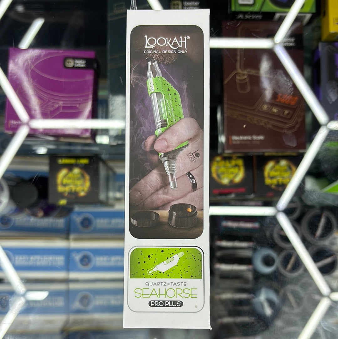 Lookah seahorse pro plus green & black splattered dots