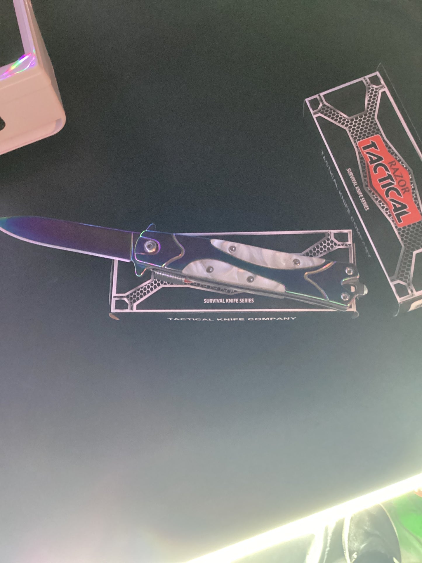 Razor tactical knife oil slick