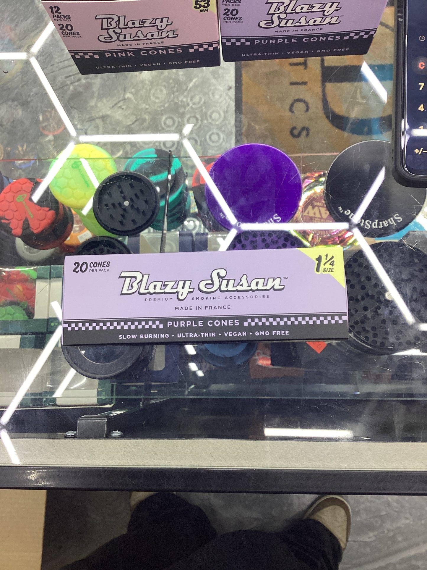 Blazy Susan 1 1/4 pre rolled cones purple 20ct