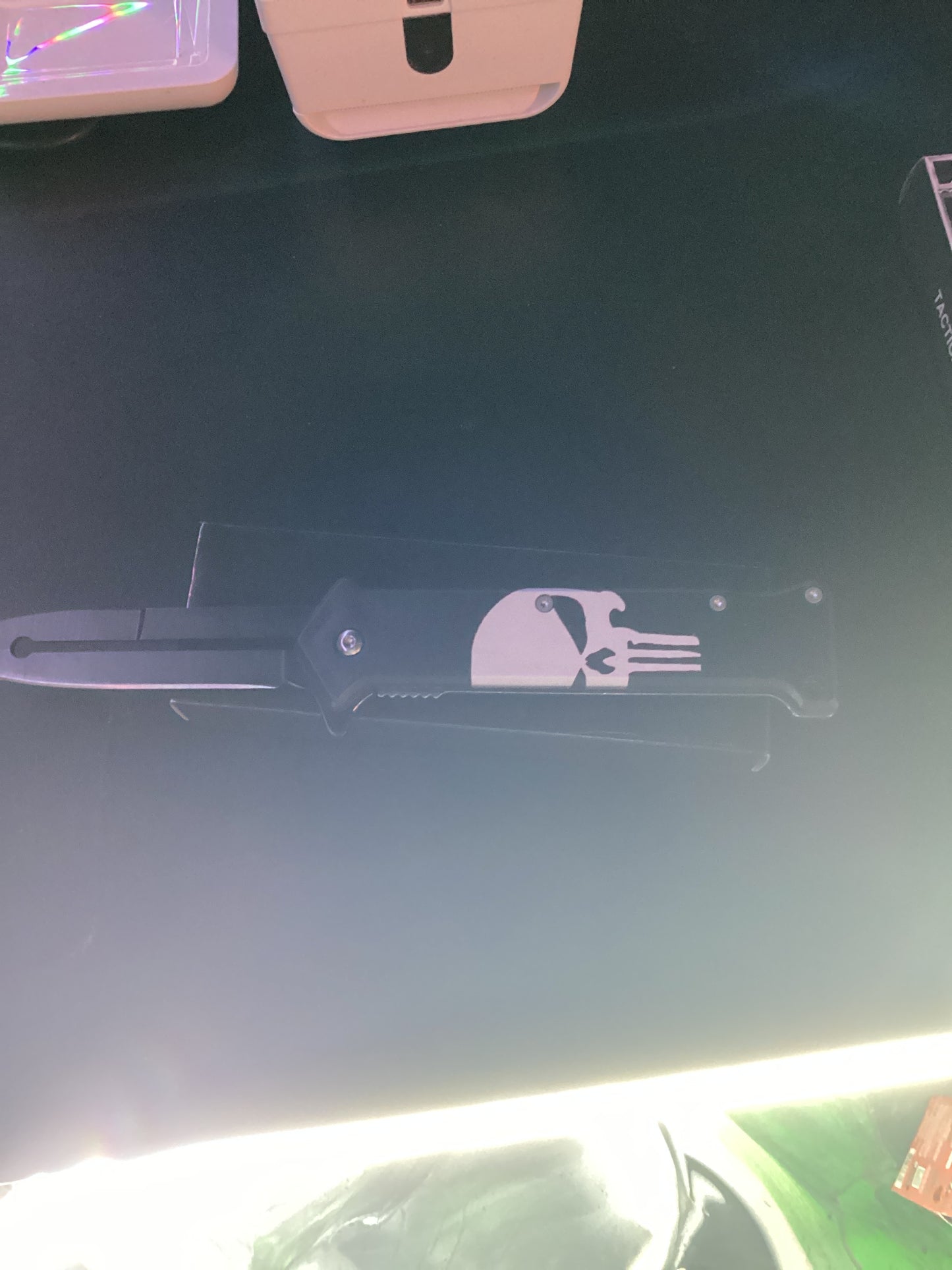 knife black w skull