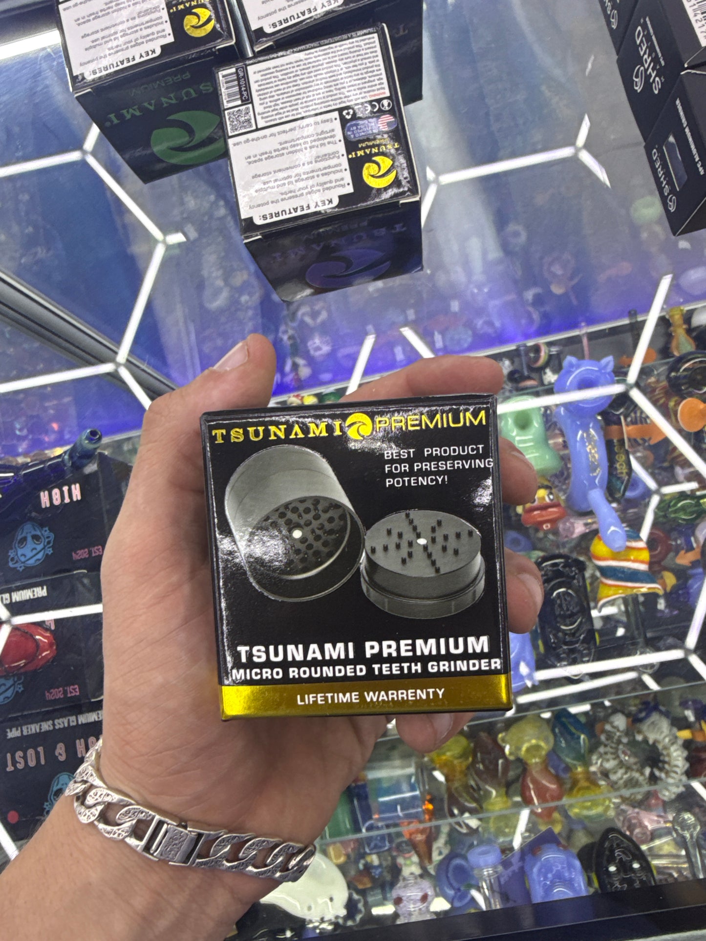 Tsunami premium micro rounded teeth grinder 63MM Black