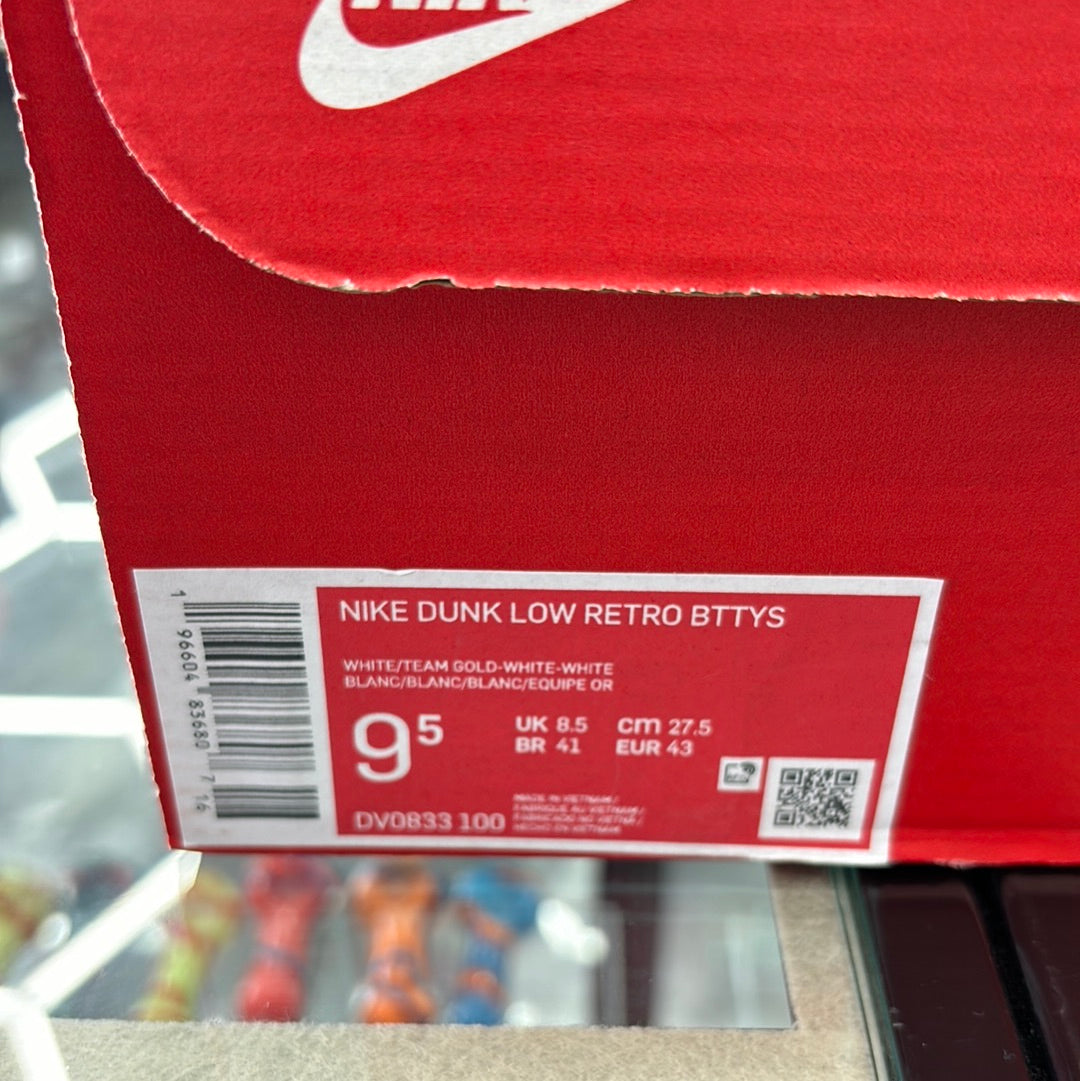 Nike dunk low retro BTTYS white/team gold white size 9.5 M