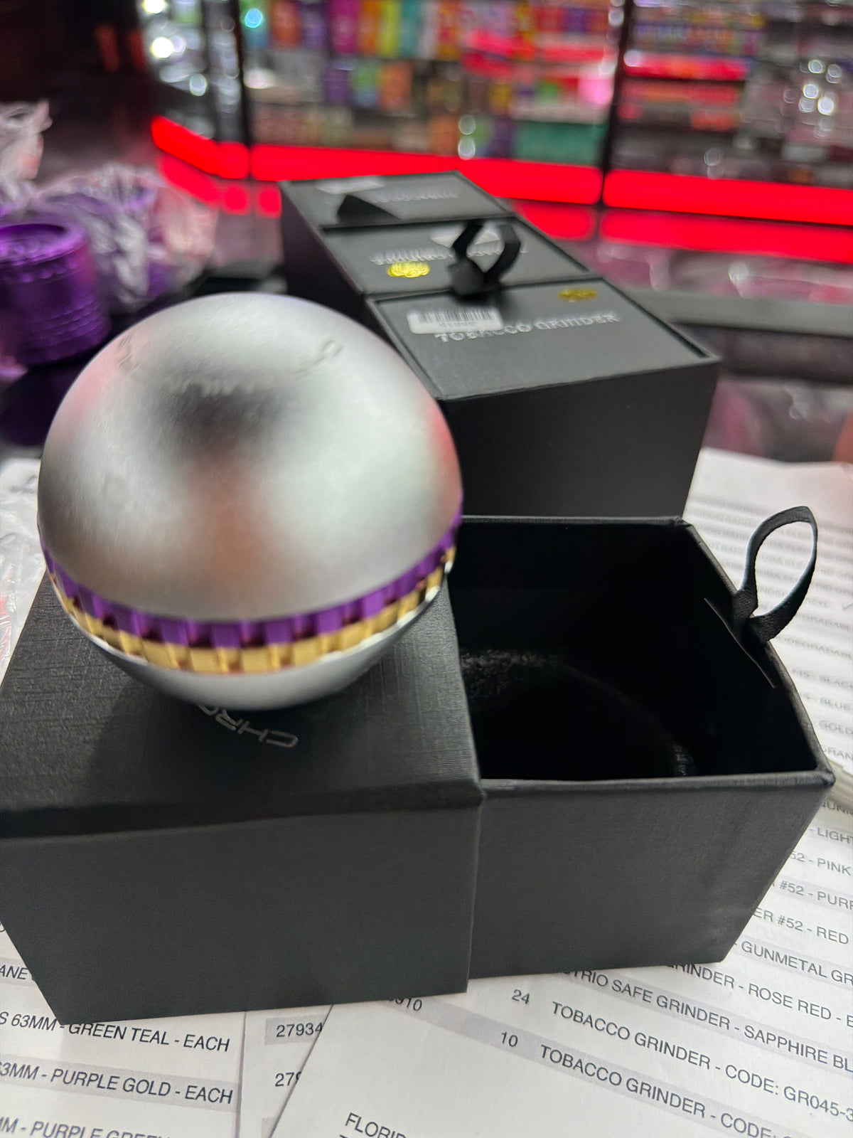 Chromium crusher grinder
