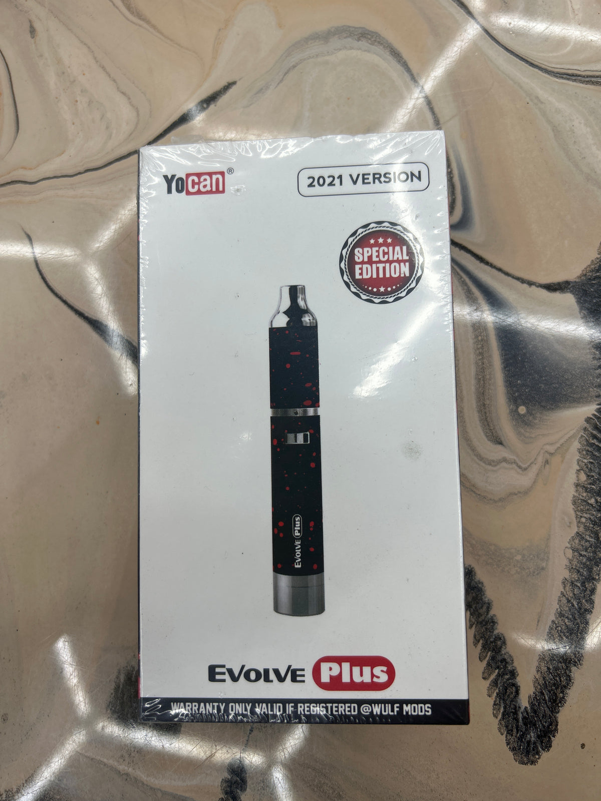 Yocan evolve-D plus black red specks