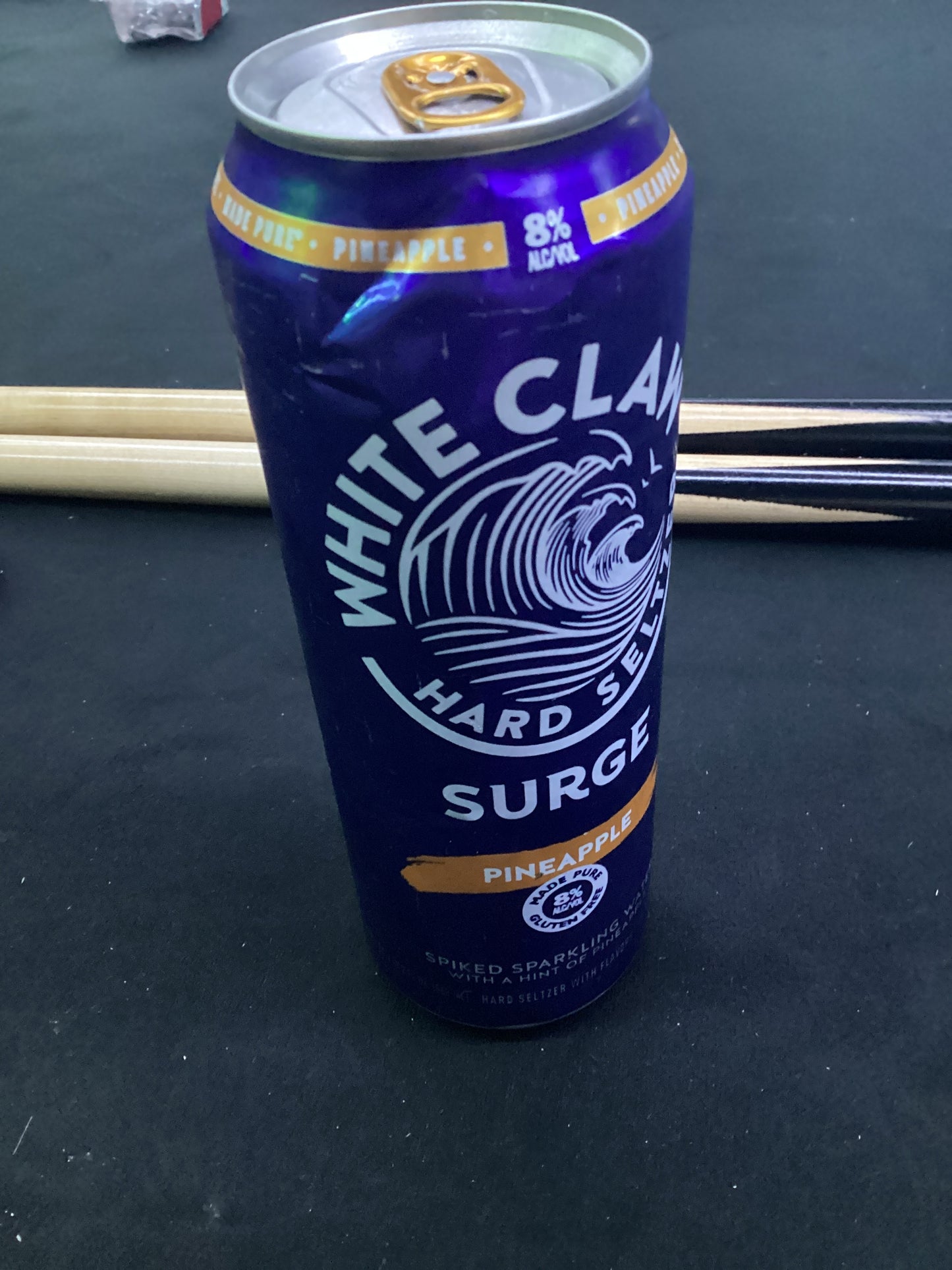 White claw surge pineapple 19.2