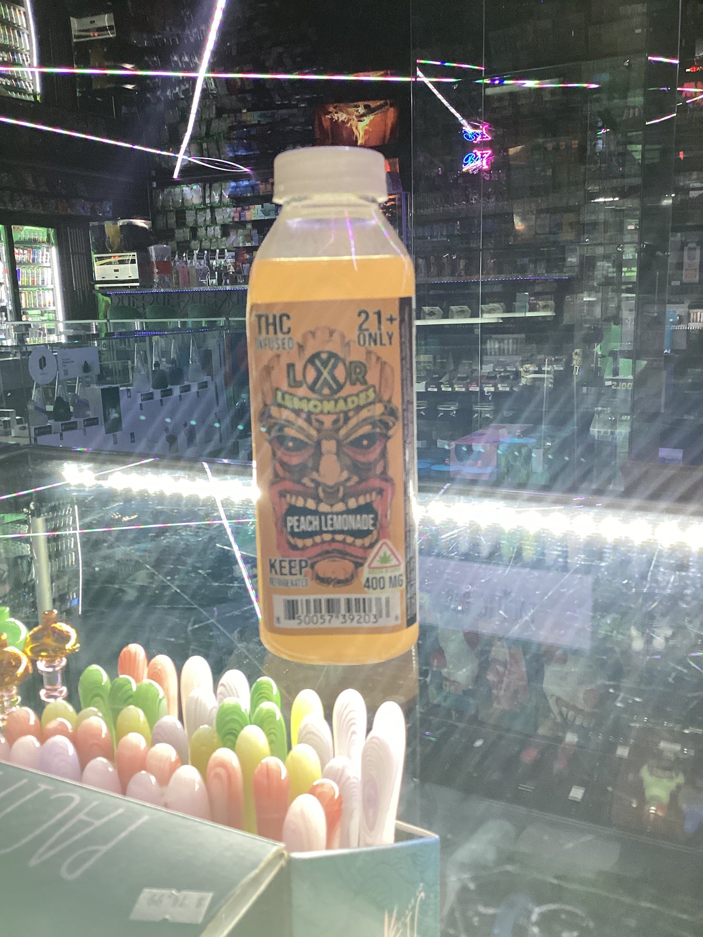 LXR thca infused peach lemonade