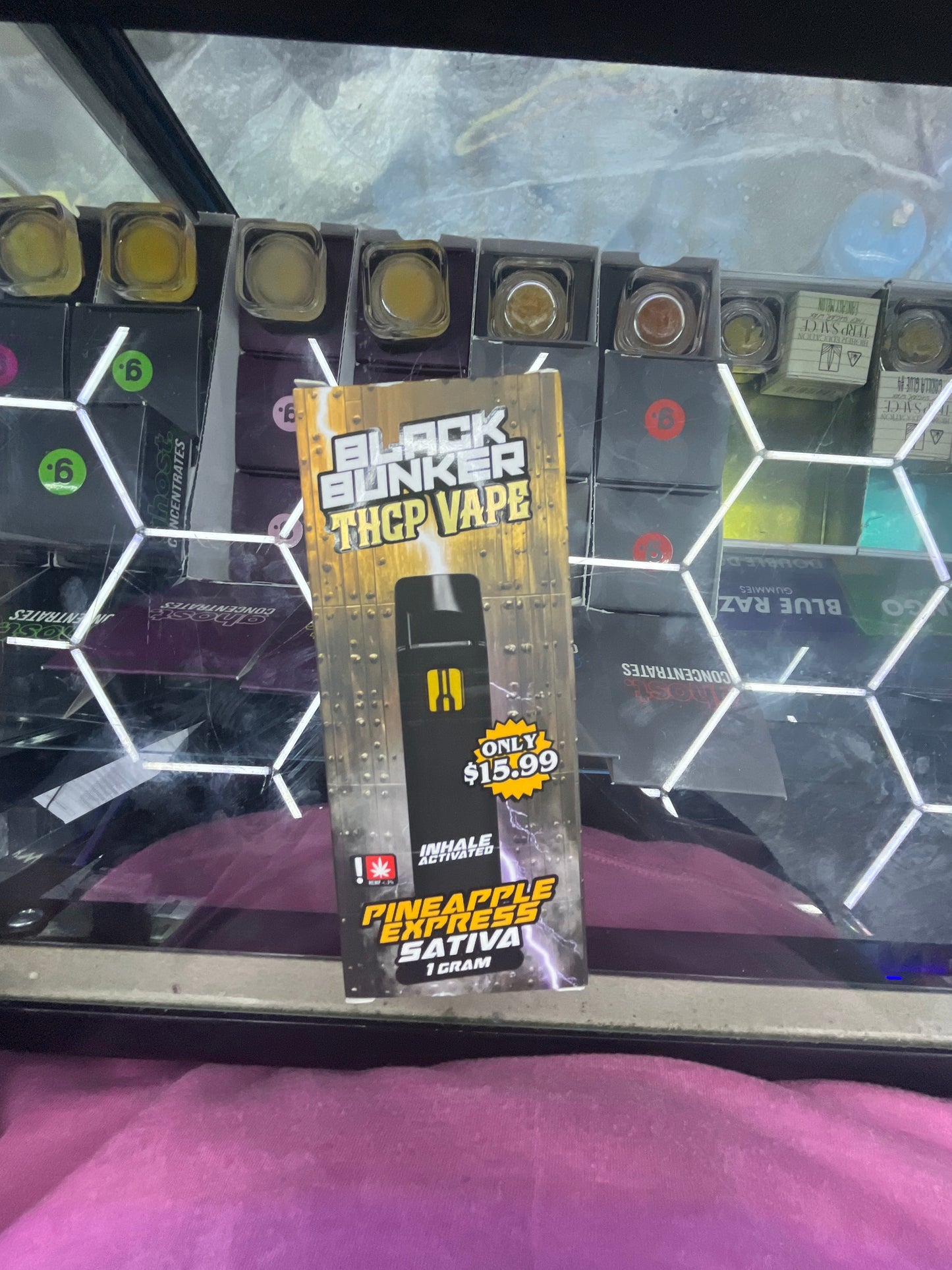 Black bunker thcp vape 1g pineapple express sativa