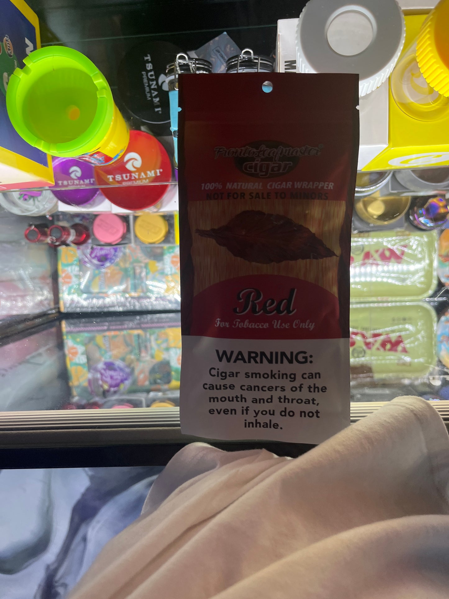 Front leaf master cigar red sweet