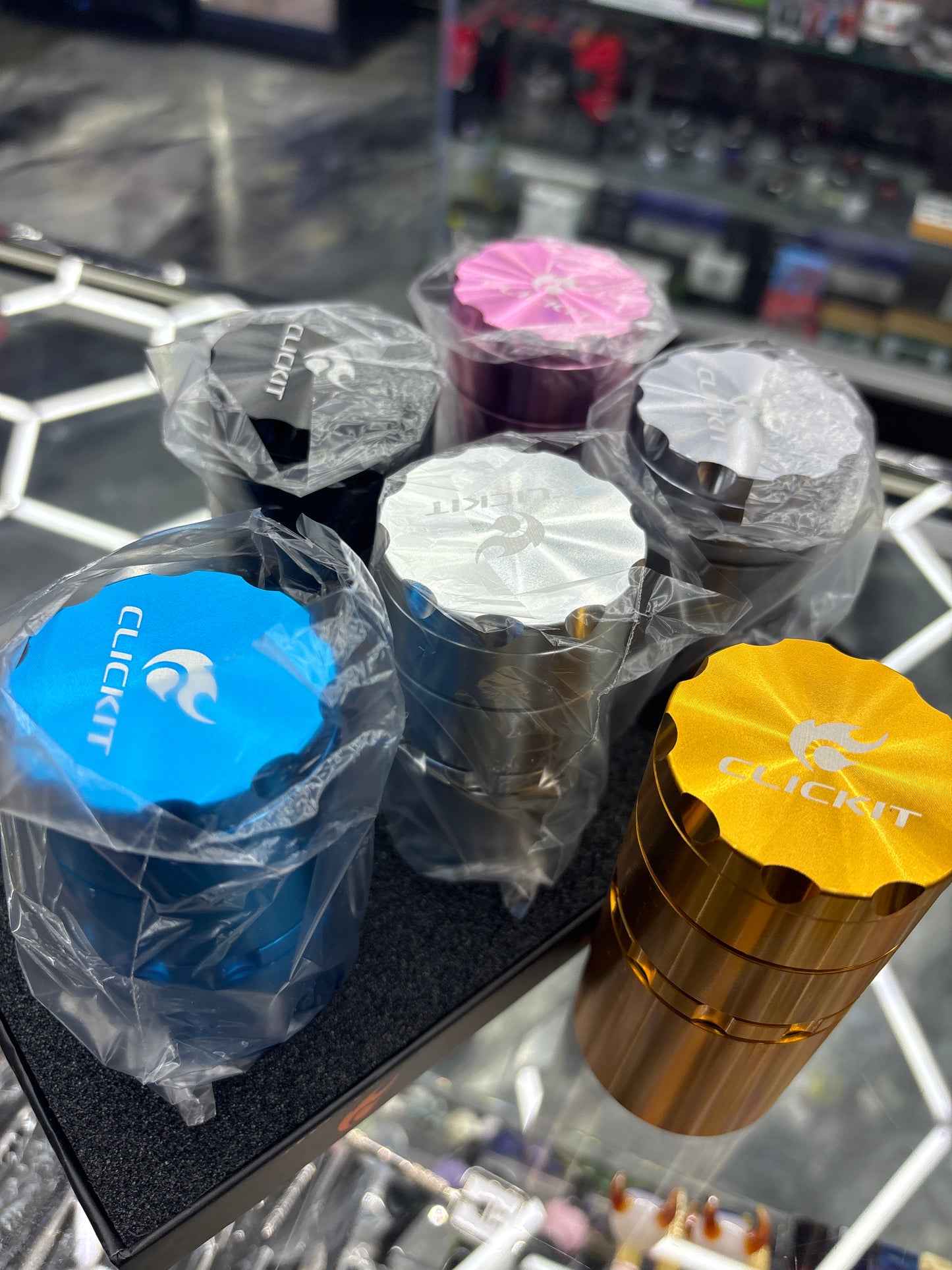 Clickit grinder and container combine