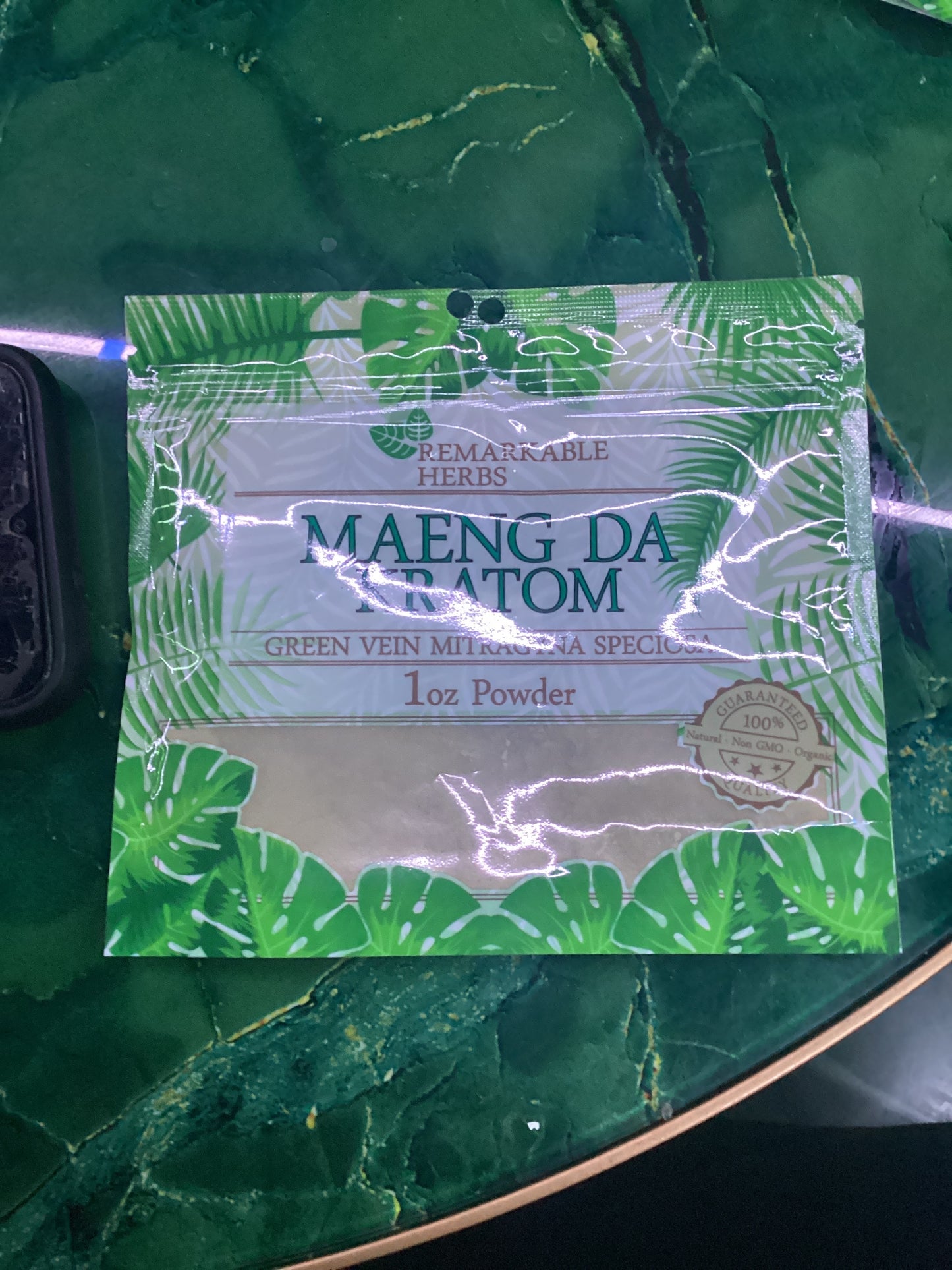 Remarkable herbs, maeng da Kratom , green vein mitragyna speciosa 1oz powder