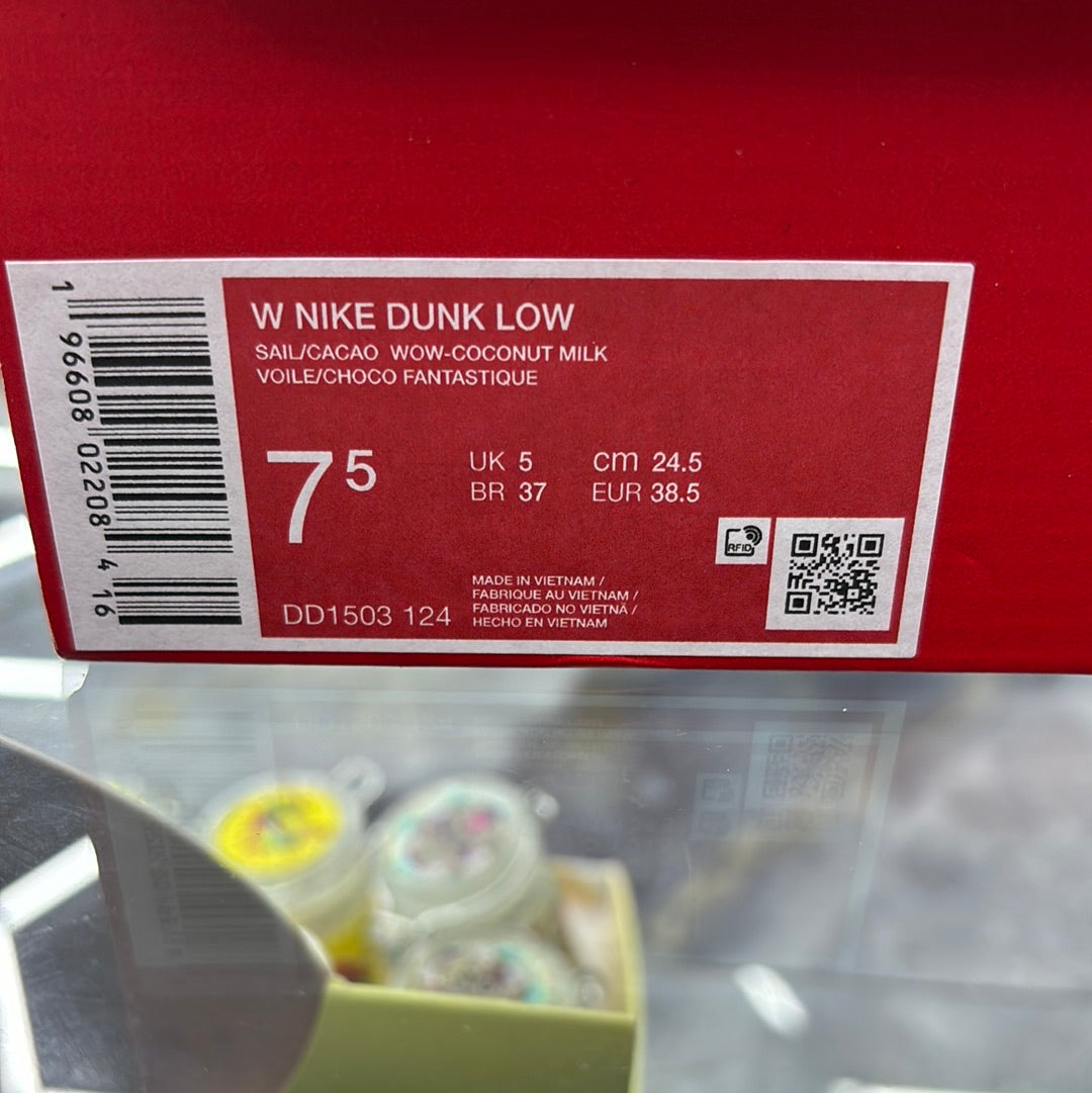 Women, Nike dunk low sale while coconut milk voile/Chaco