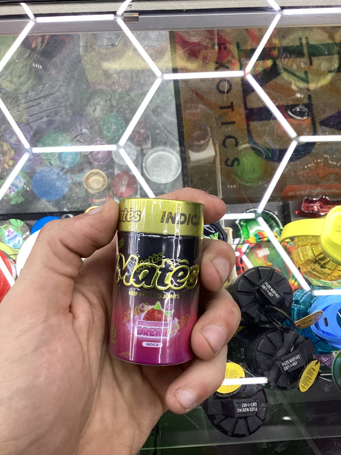 Muha med keif infused joints 3g strawberry dream