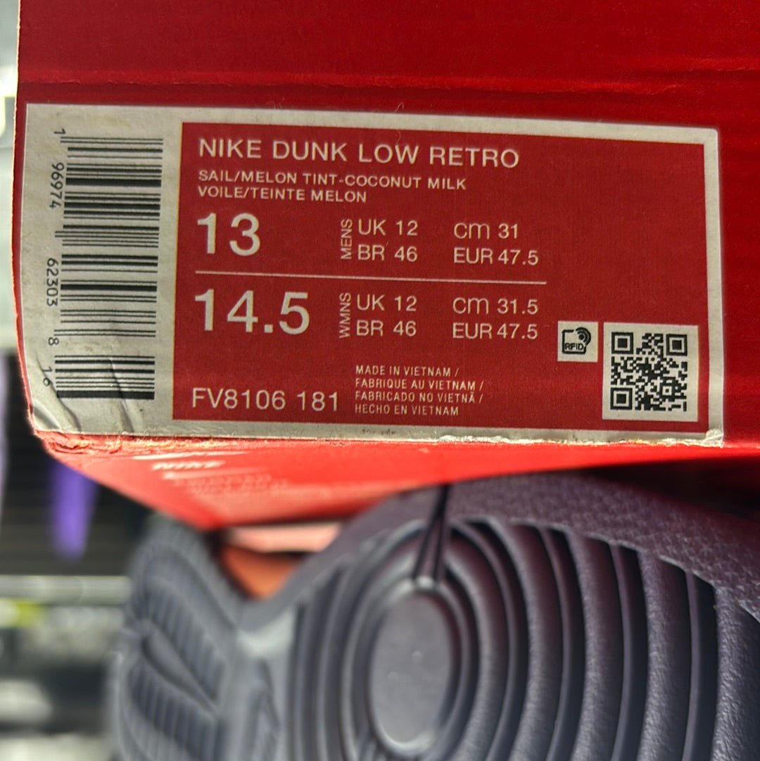 Nike dunk low retro sale/melon tent, coconut milk, size 13 M