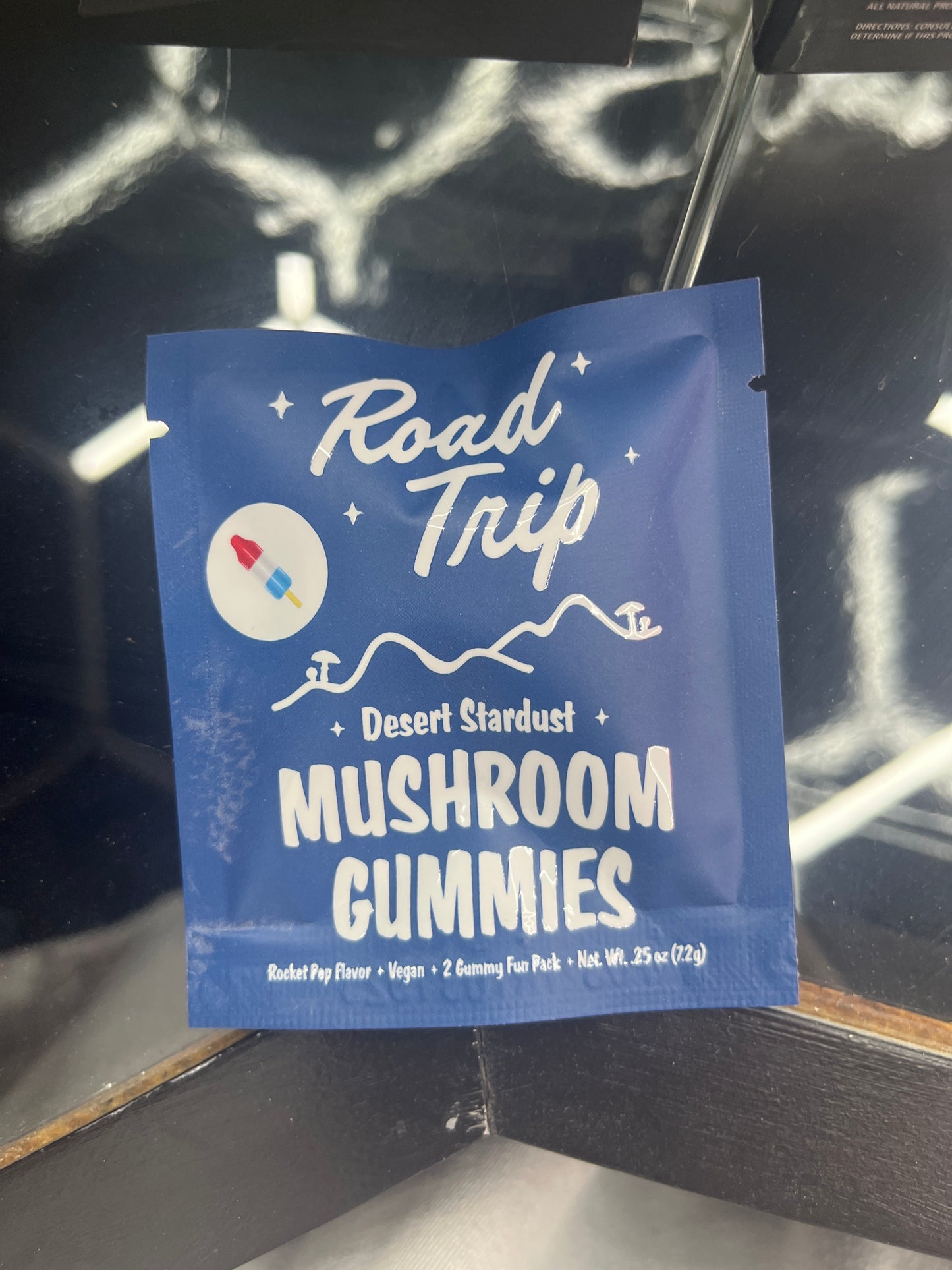 Road trip gummies 2ct rocket popsicle