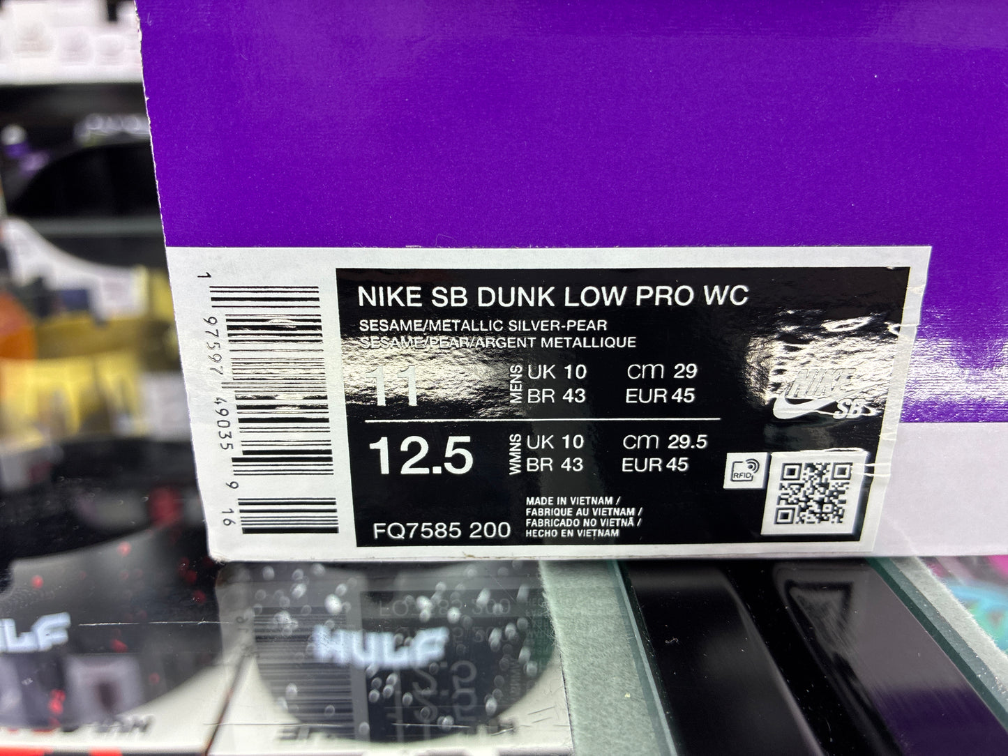 Nike sb dunk low pro wc sesame size 11