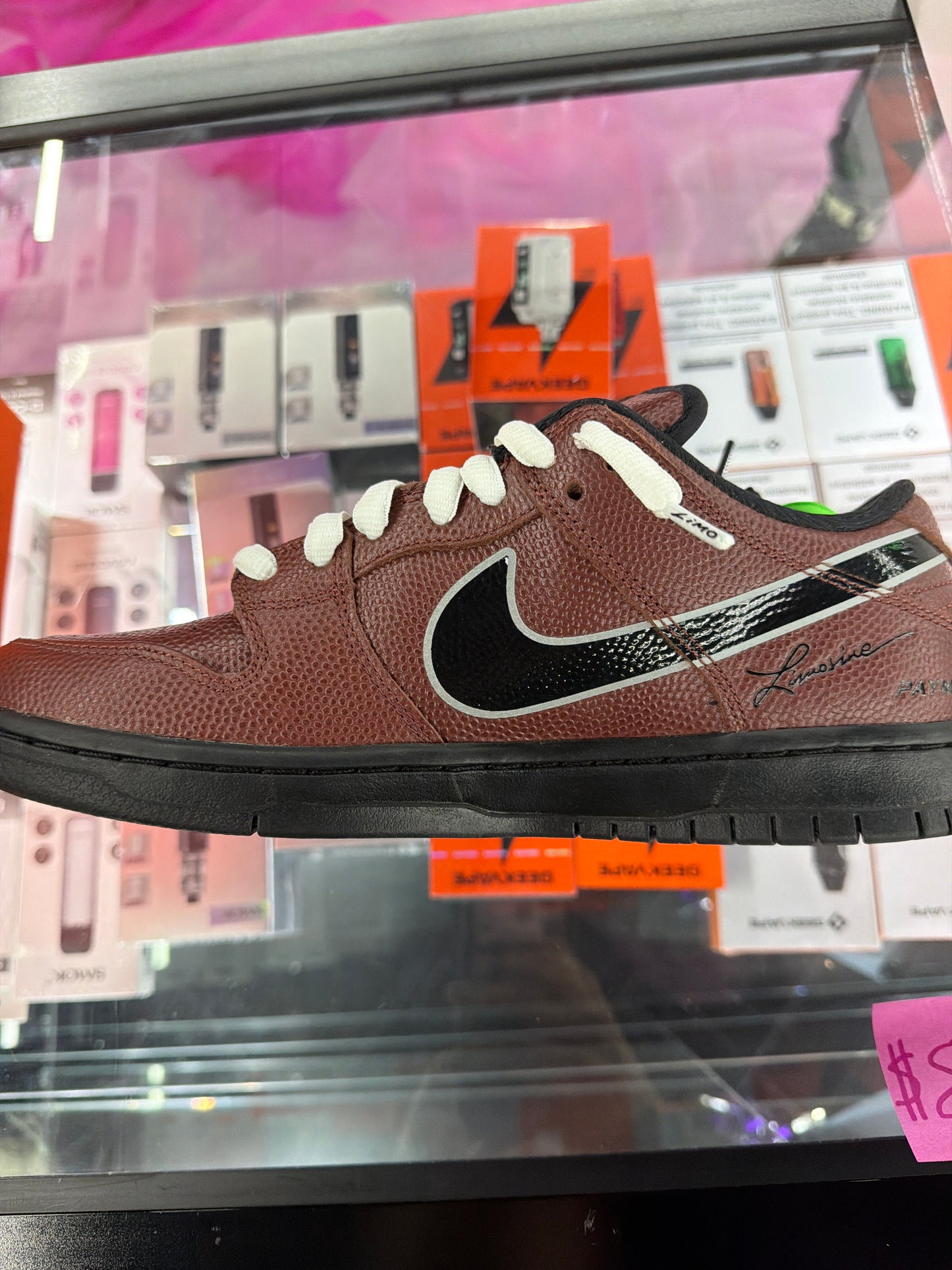 Nike SB Dunk Low Limousine Skateboards Size 10