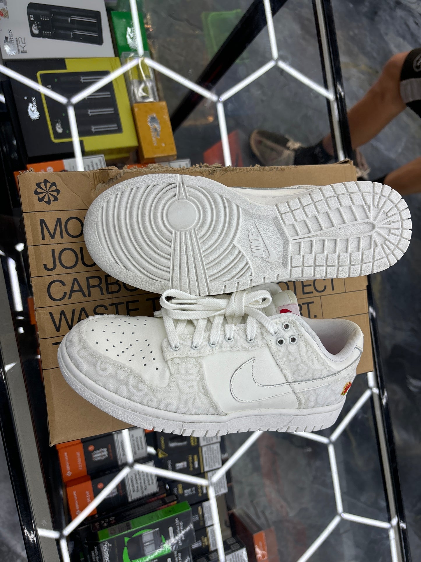 Nike dunk low white rose print size 7.5w