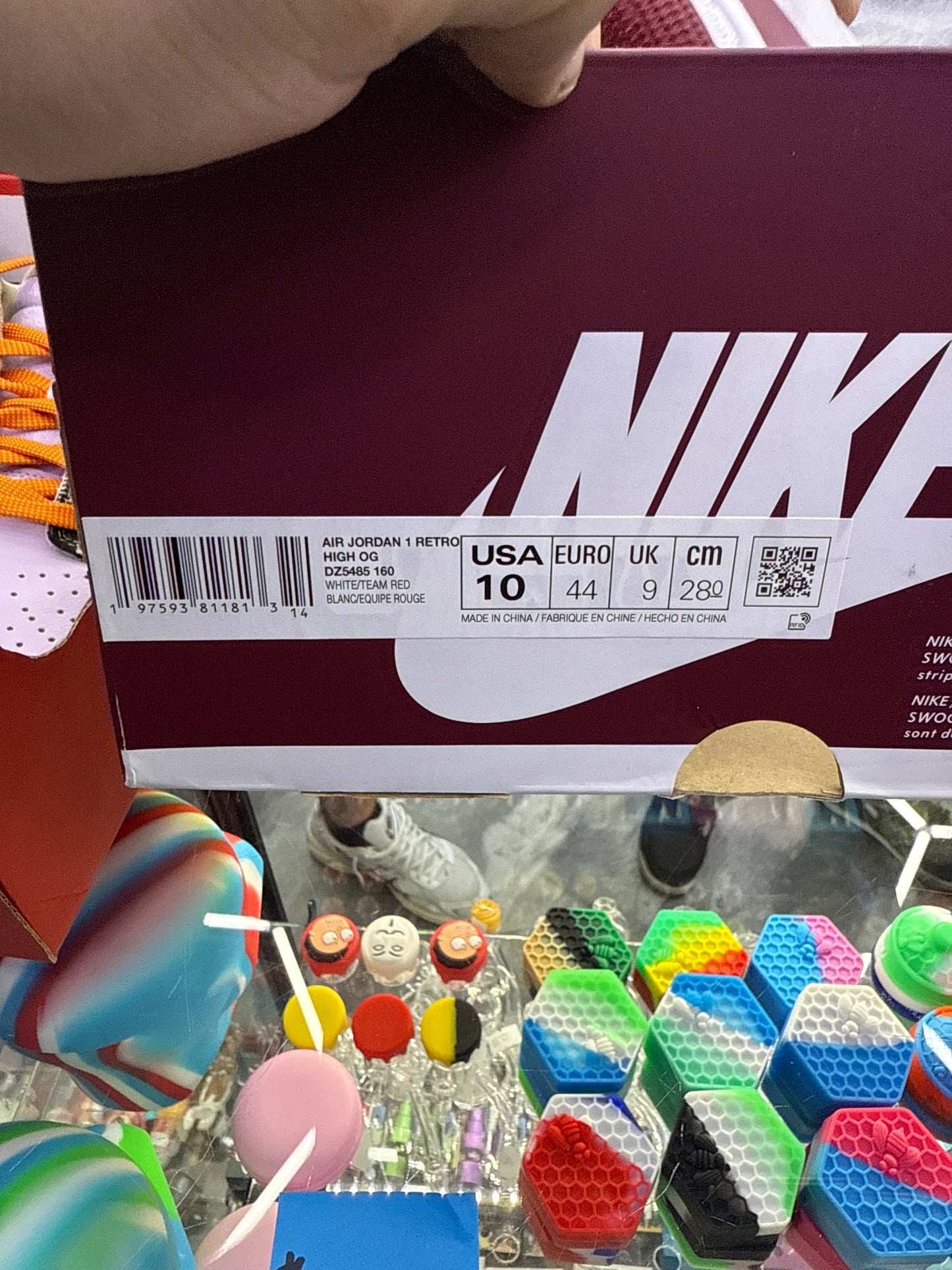 Jordan 1 Retro High OG Artisanal Team Red size 10