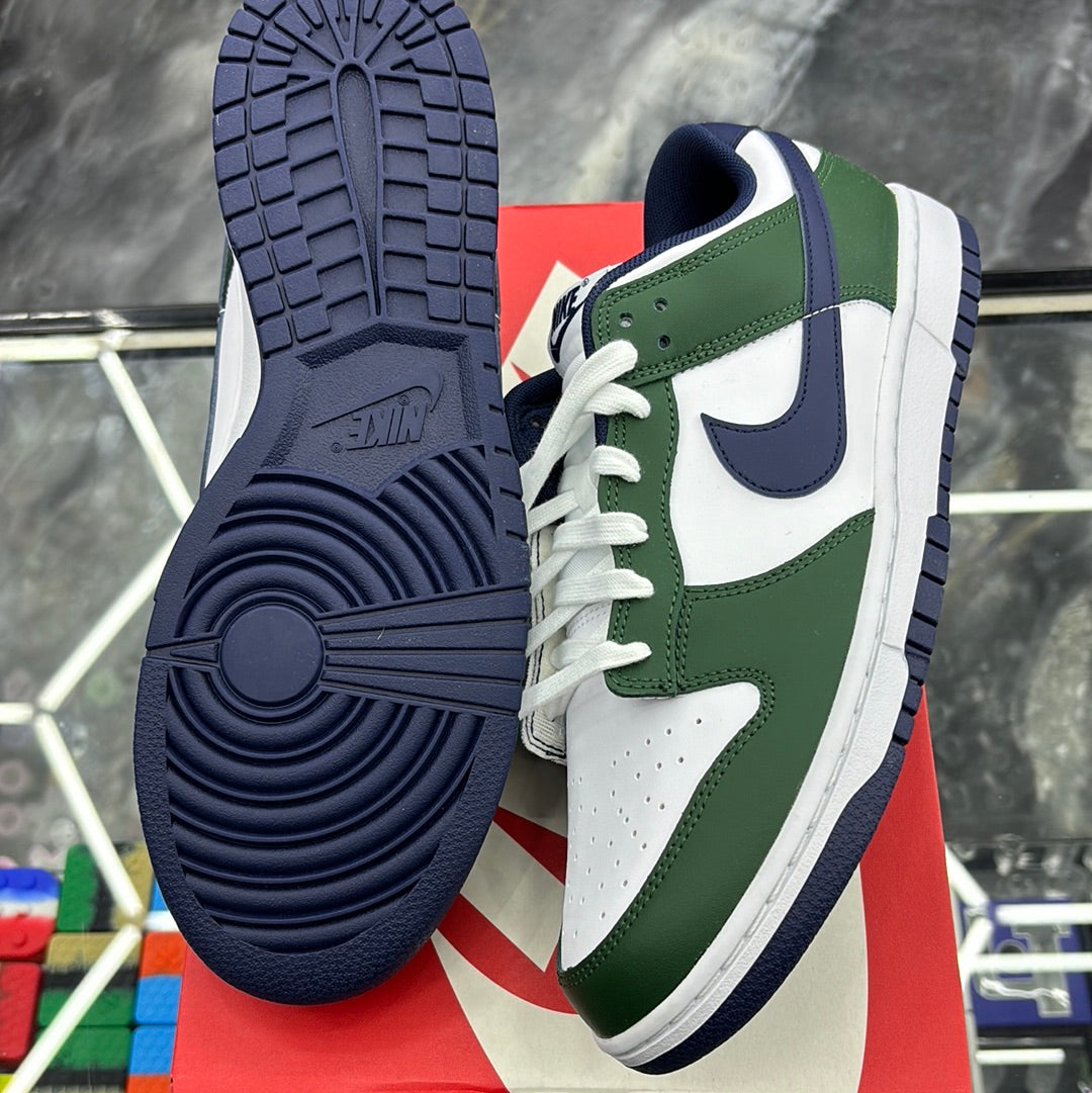 Nike dunk low fir/midnight, navy – white sapin/blank/marine minuit size 10.5