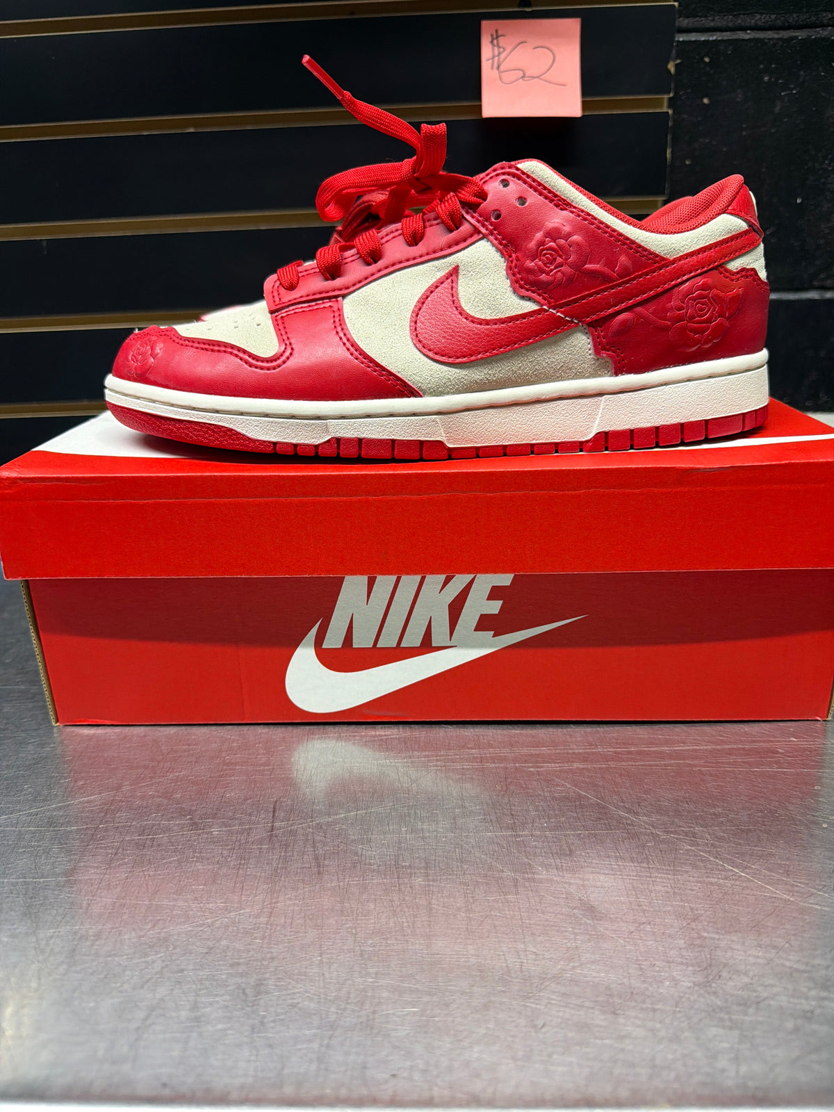 Nike Dunk Low Red Roses Size 10.5