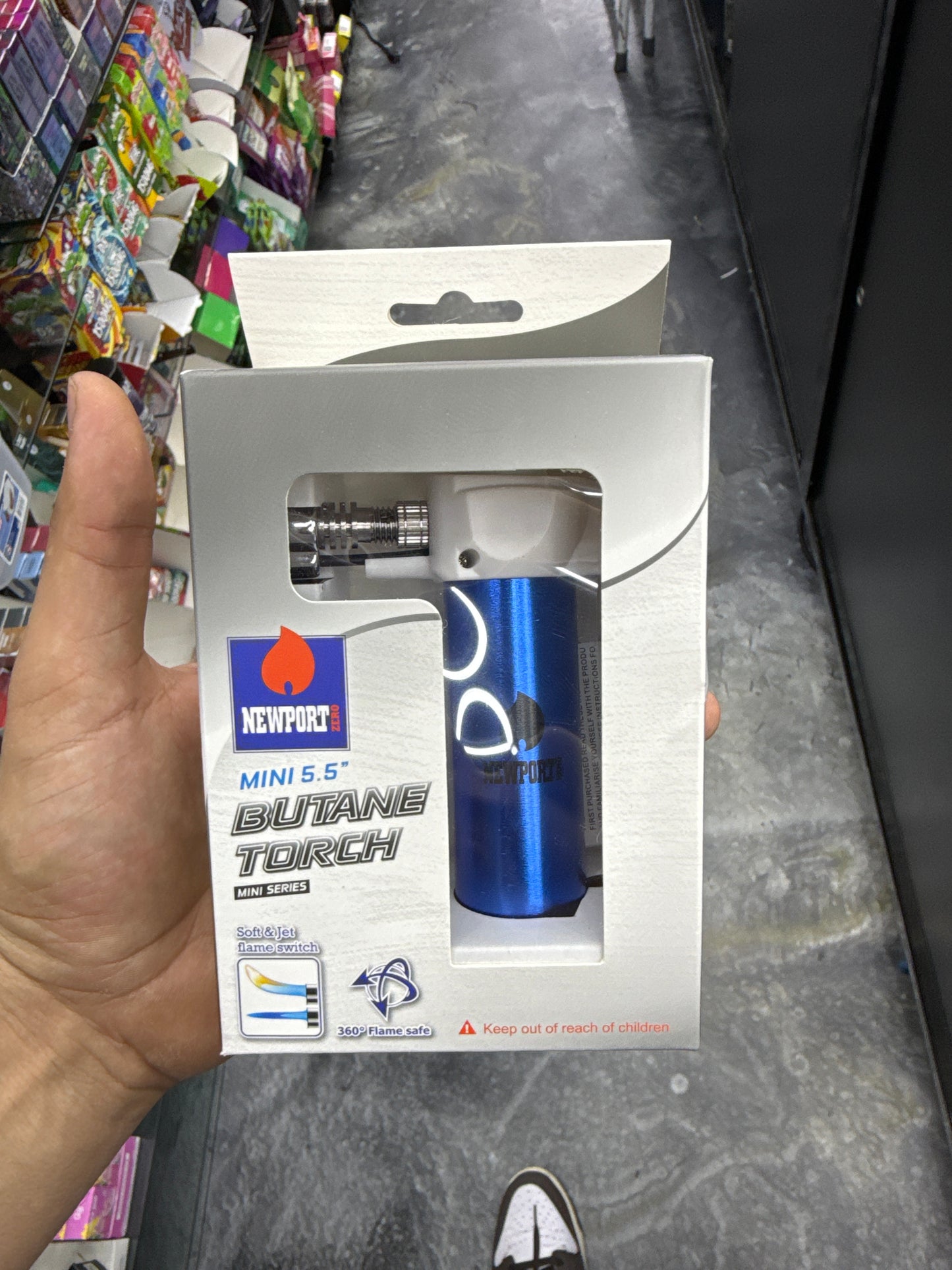 Newport zero mini 5.5” butane torch blue