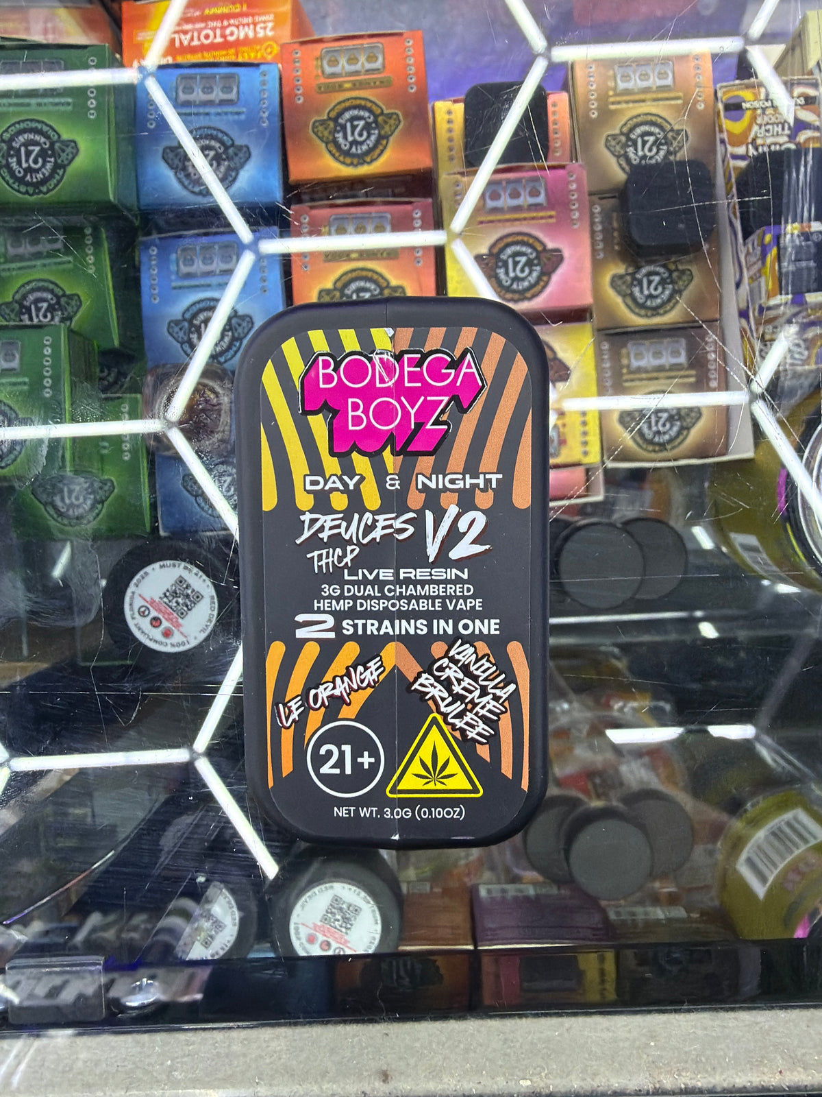 Bodega Boy Thcp 3g disposable vape Dueces V2 Day&Night le orange/ vanilla creme brulee