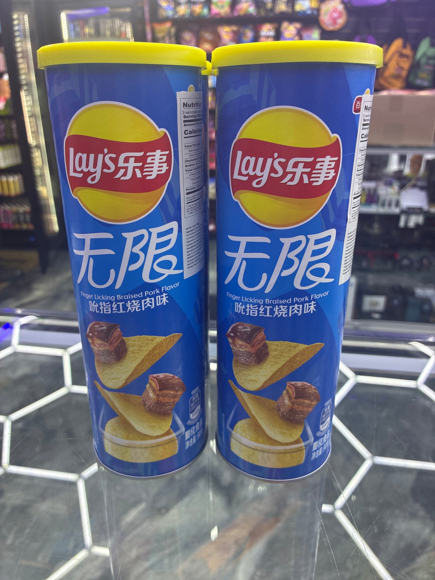 Lays finger licking braised pork flavor