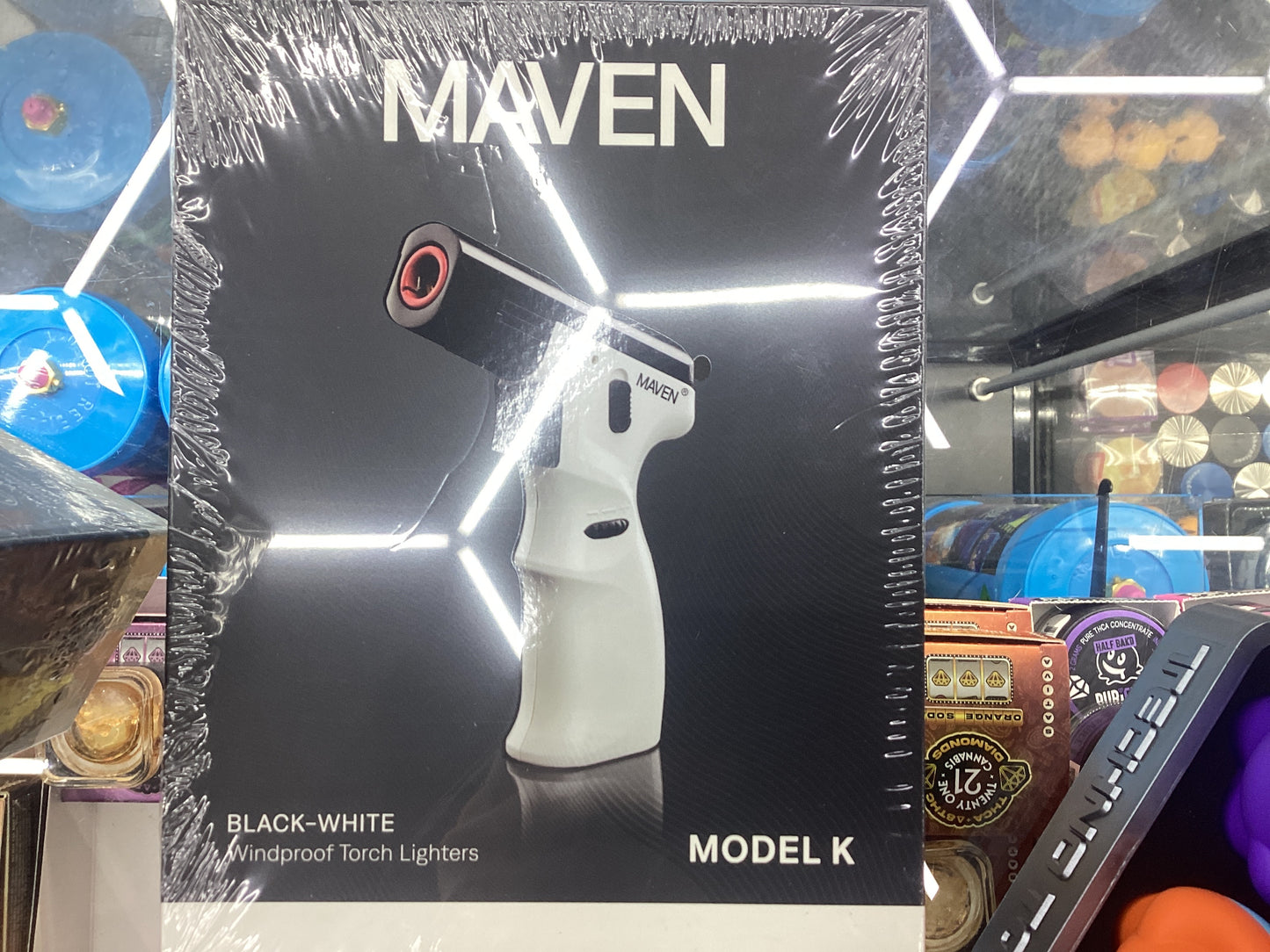 Maven model k white