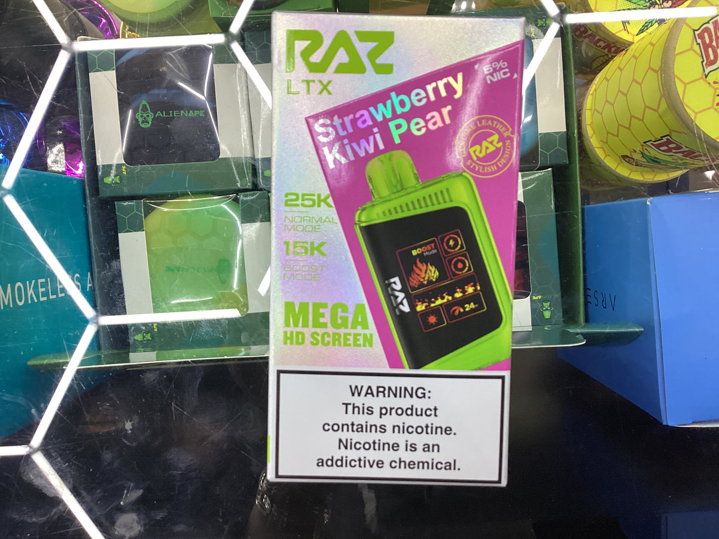 Raz dc25000 ltx 25k puffs strawberry kiwi pear