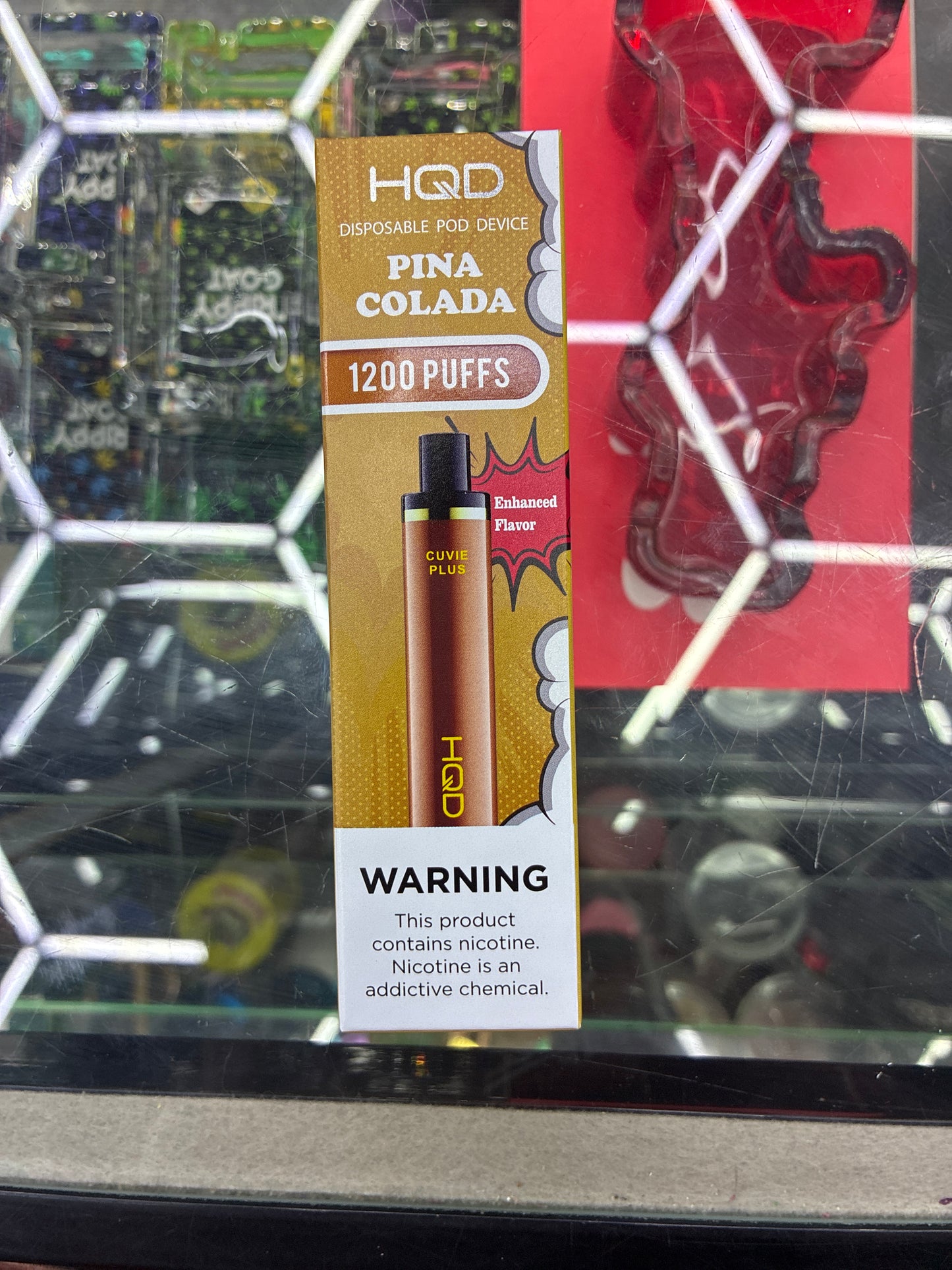 HQD pina colada 1200 puffs curvie plus
