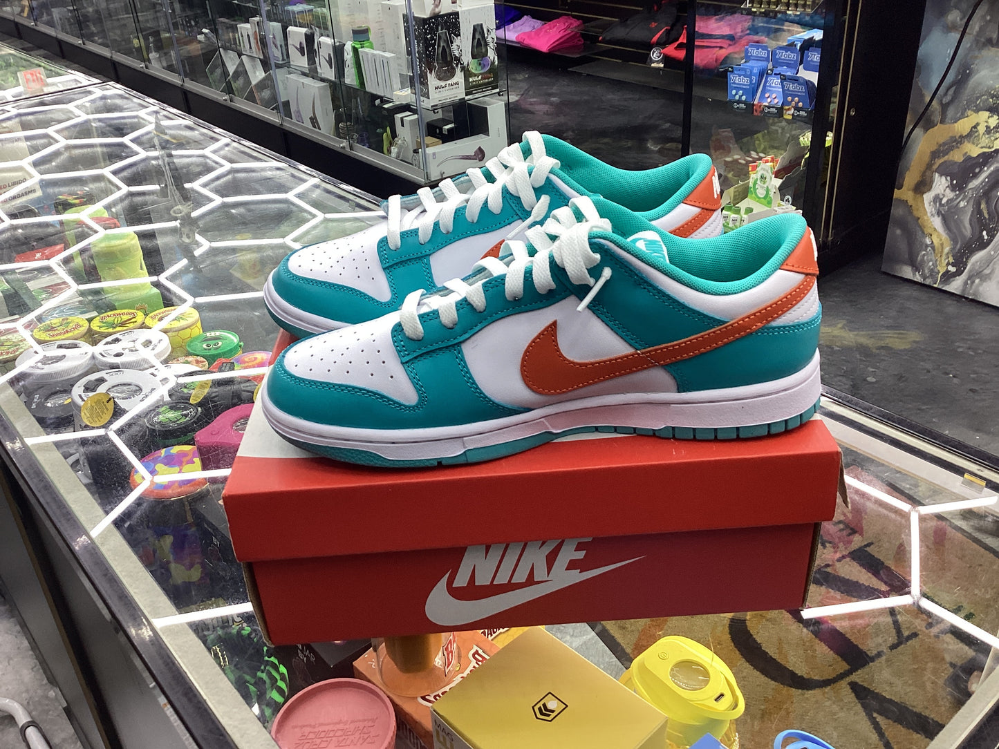 Nike dunk low Dolphins men’s size 9