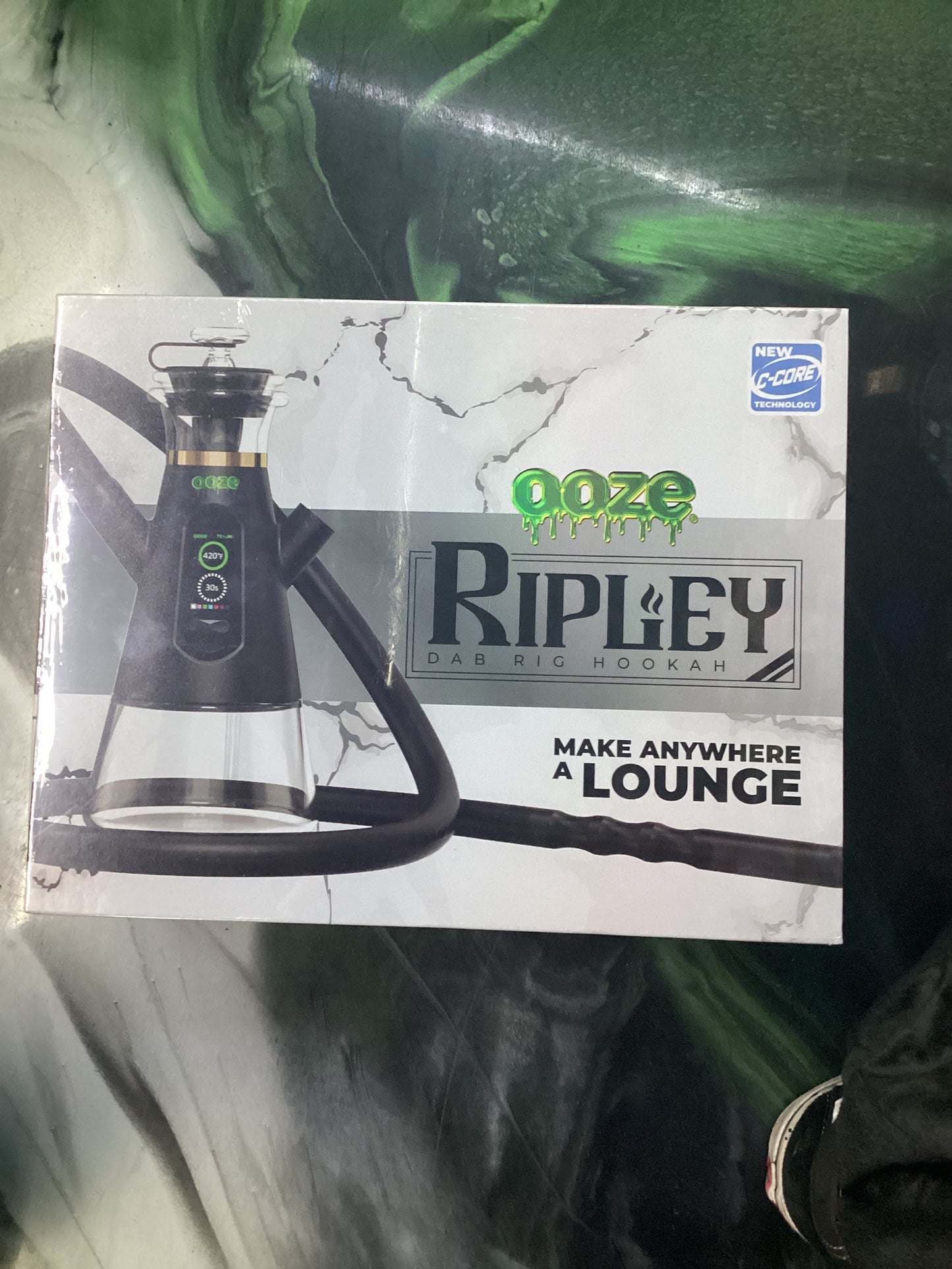 Ooze ripely dab rig hookah lucky panther black
