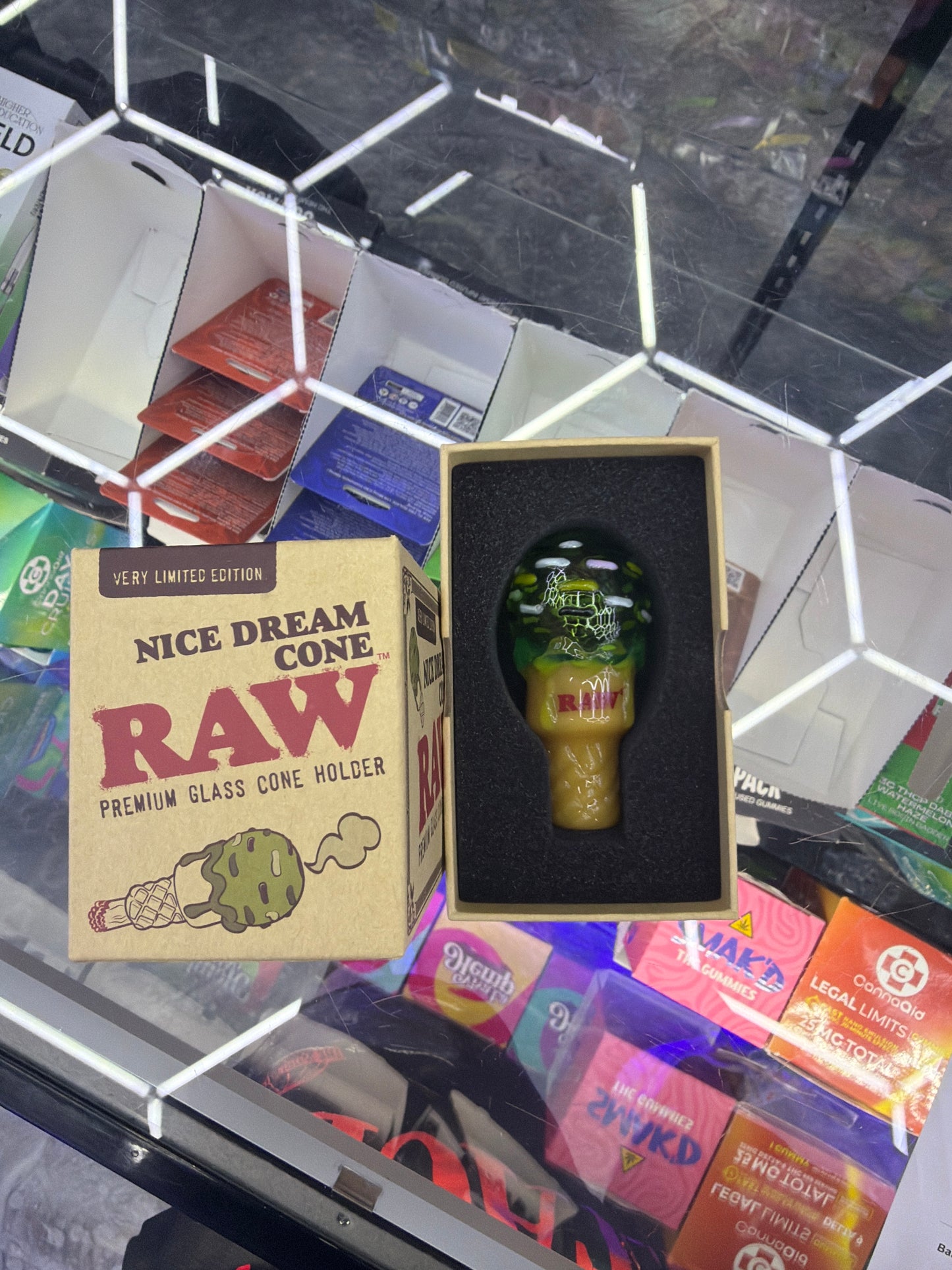 RAW NICE DREAM CONE HOLDER