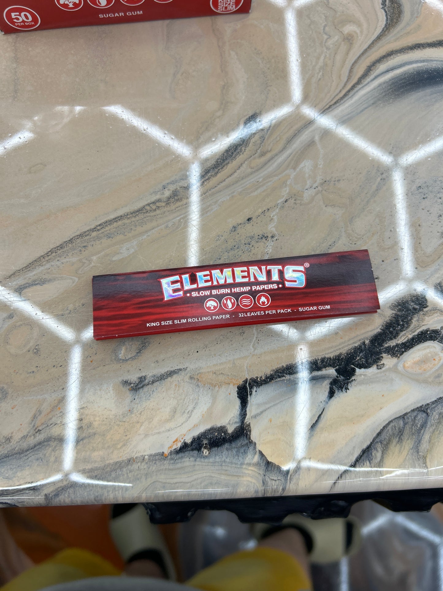 Elements king size slim red