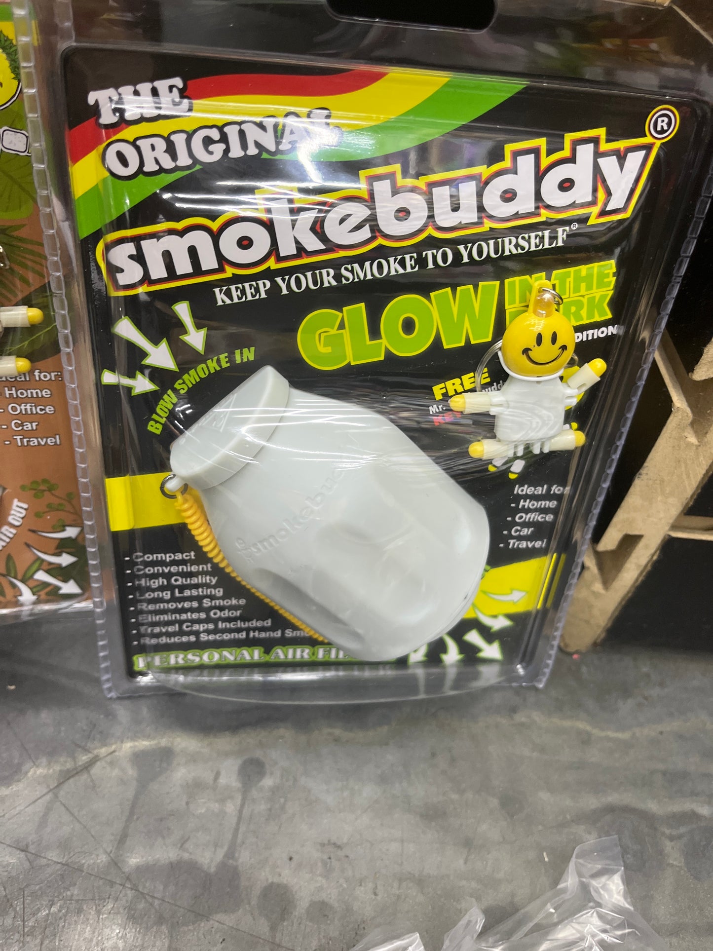Smoke buddy glow