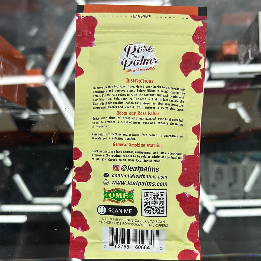 Rose palms creamy strawberry , 3 slim rolls plus 1 stick