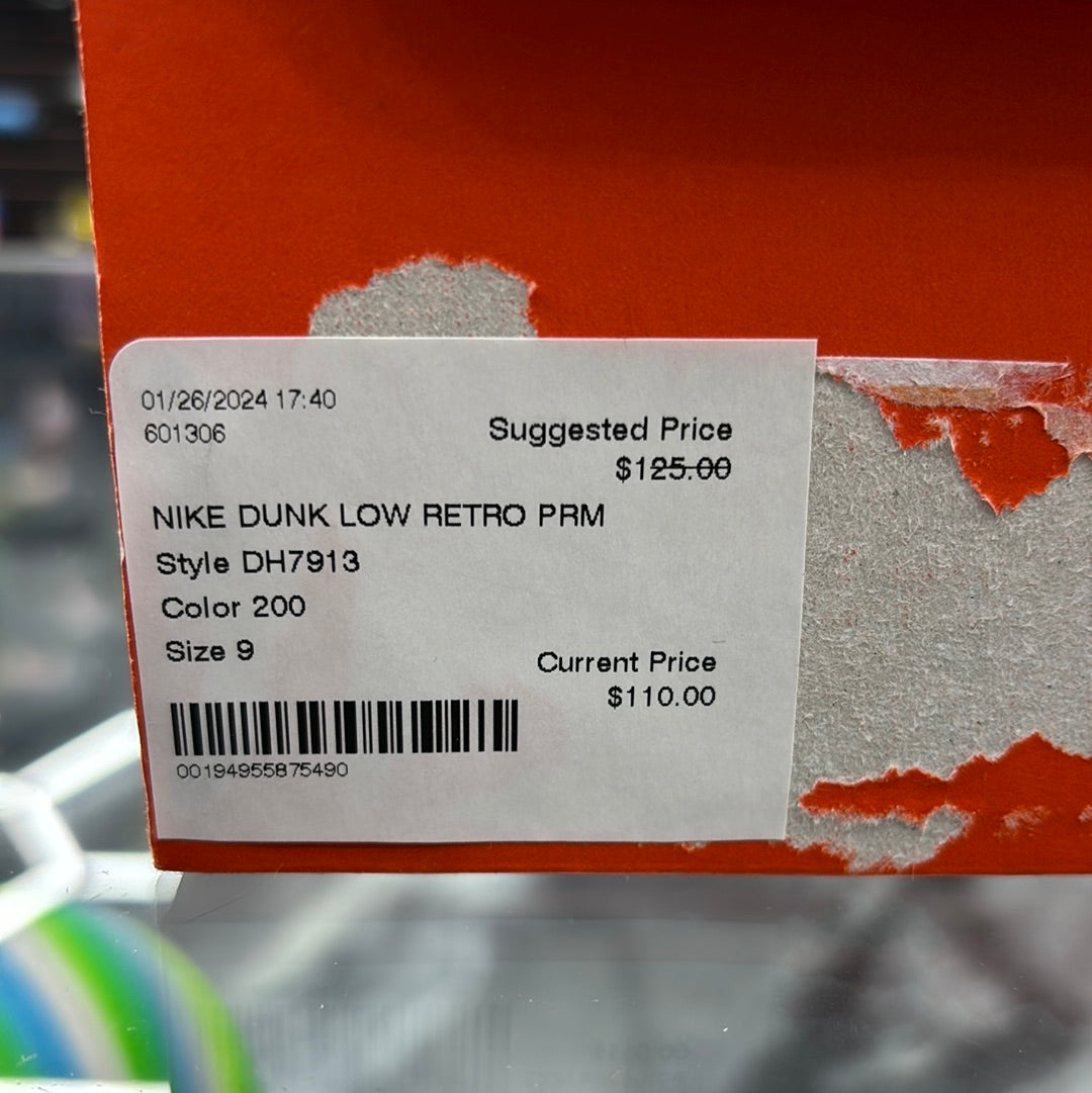 Nike dunk low retro PRM style DH7913 color 200 size 9M desert camo