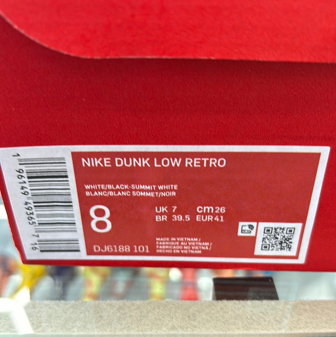 Nike dunk low retro white/black summit white size 8m