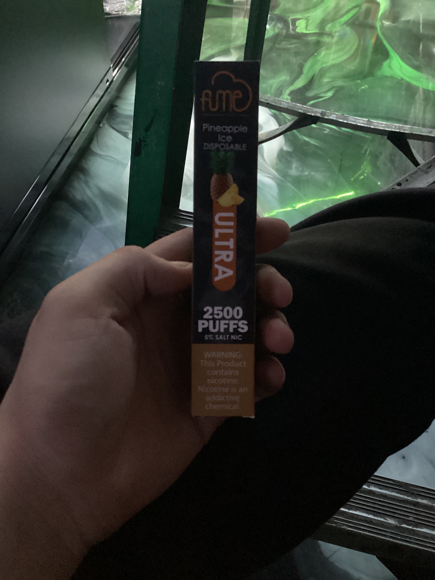 Fume pineapple ice ultra 2500 puffs