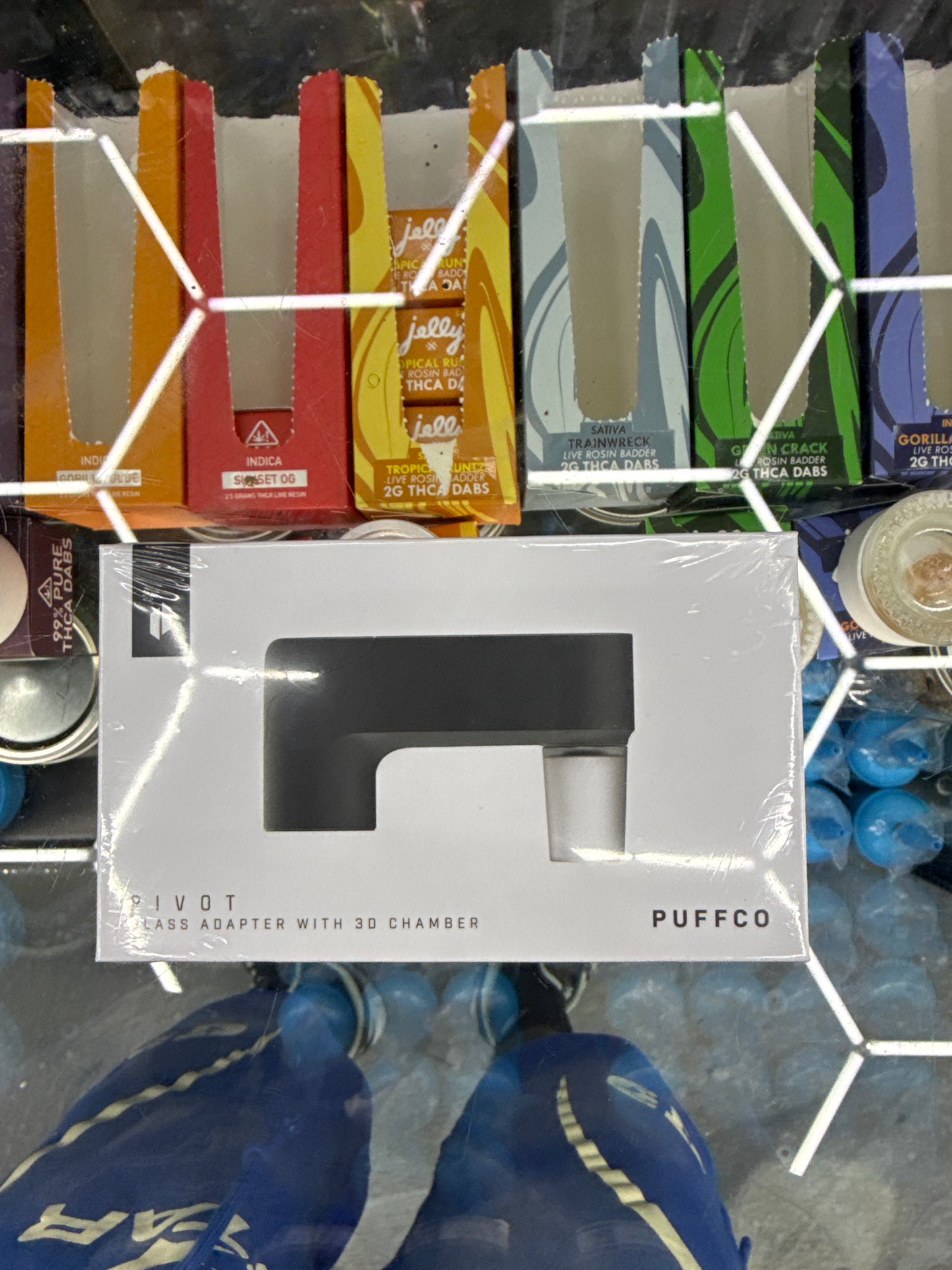 Puffco pivot black adapter with 3d chamber