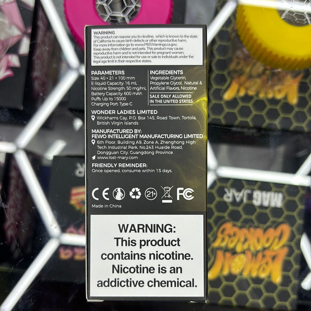 Lost Mary banana cake 15,000 puffs