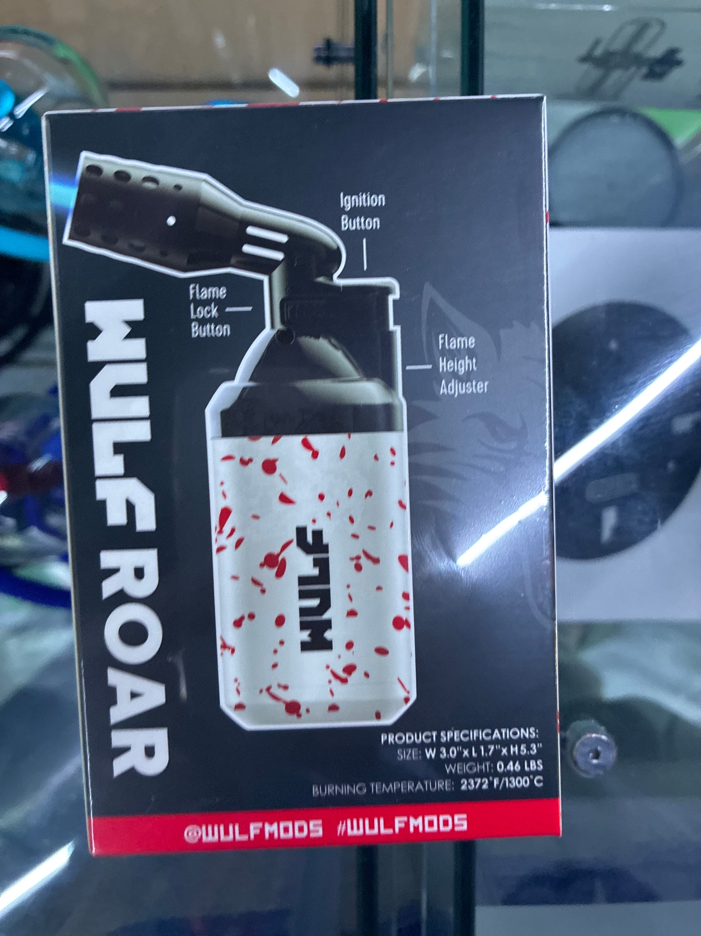 Wulf roar torch white with red spots