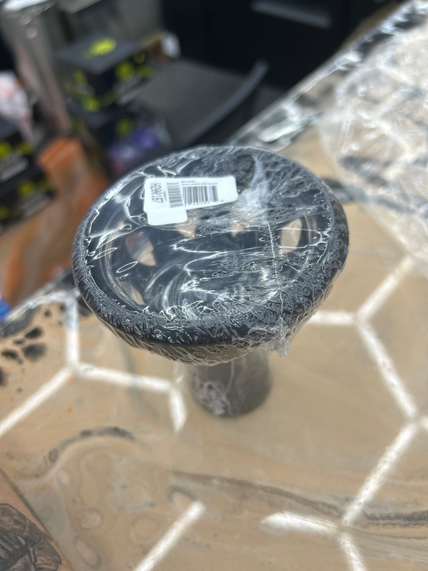 Cyril silicon and Cristal hookah head