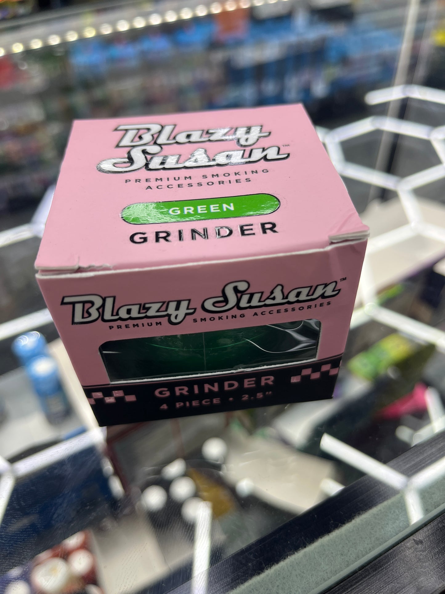 Blaze Susan 4 piece grinder green