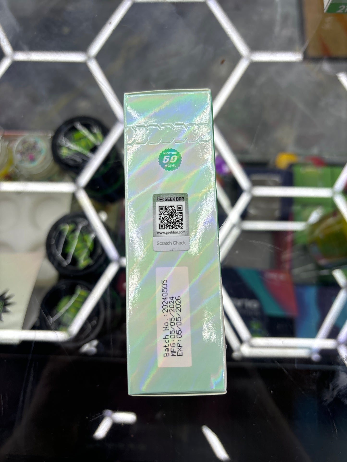 Geek bar skyview cherry lemon mint