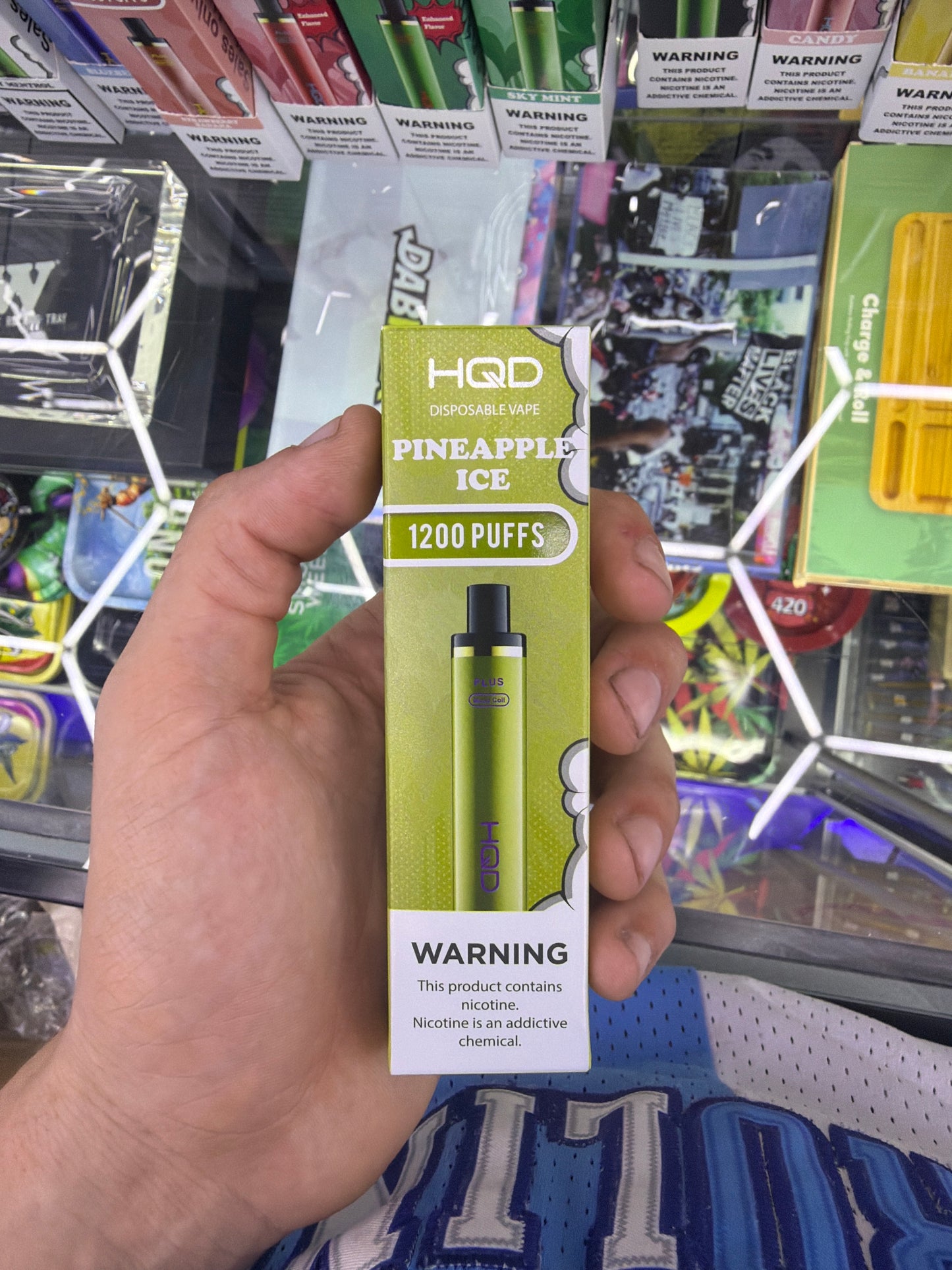 HQD 1200 puffs curvie plus Pineapple Ice