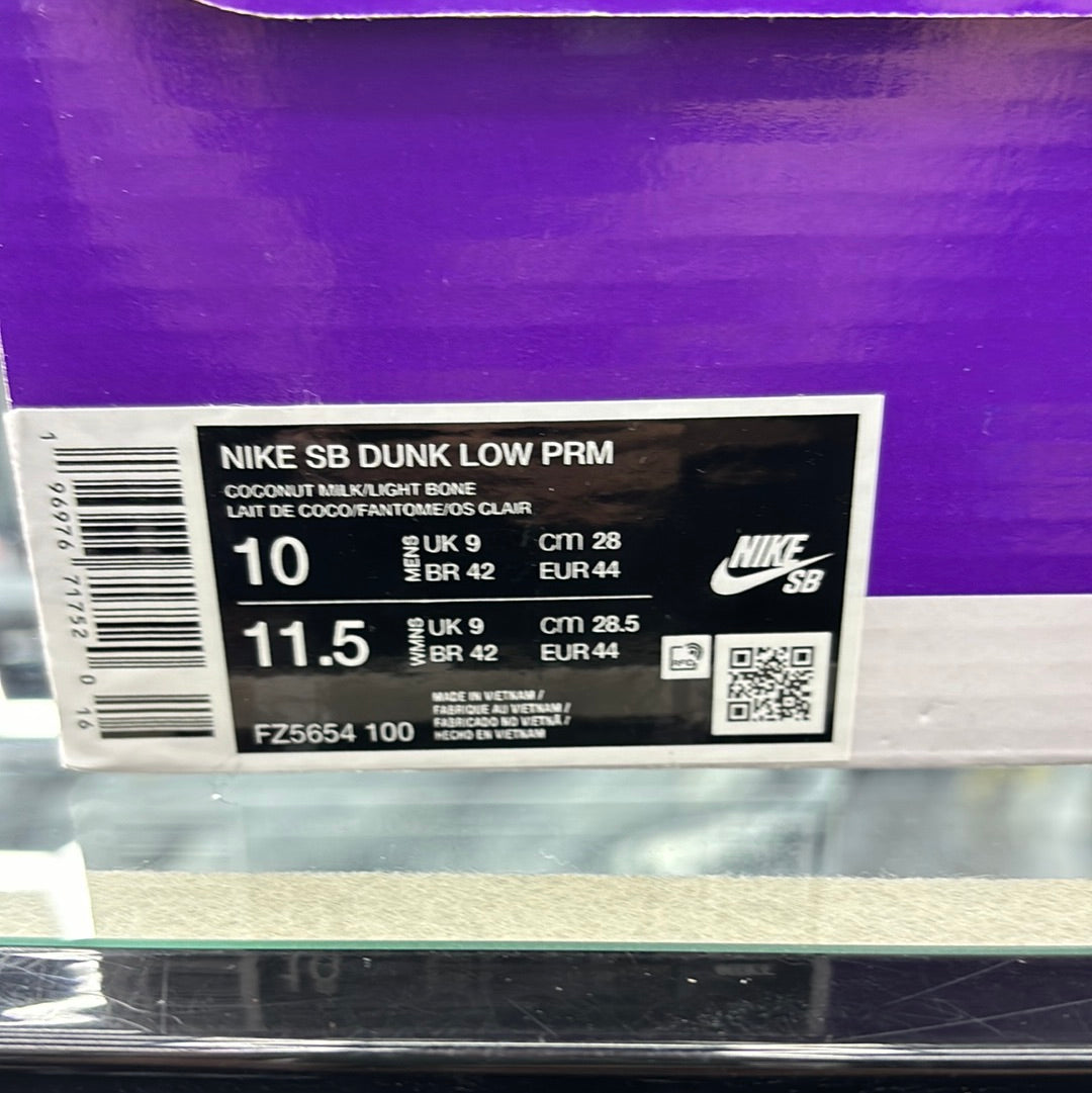 Nike sb dunk low prm coconut, milk/light bone size 10 M