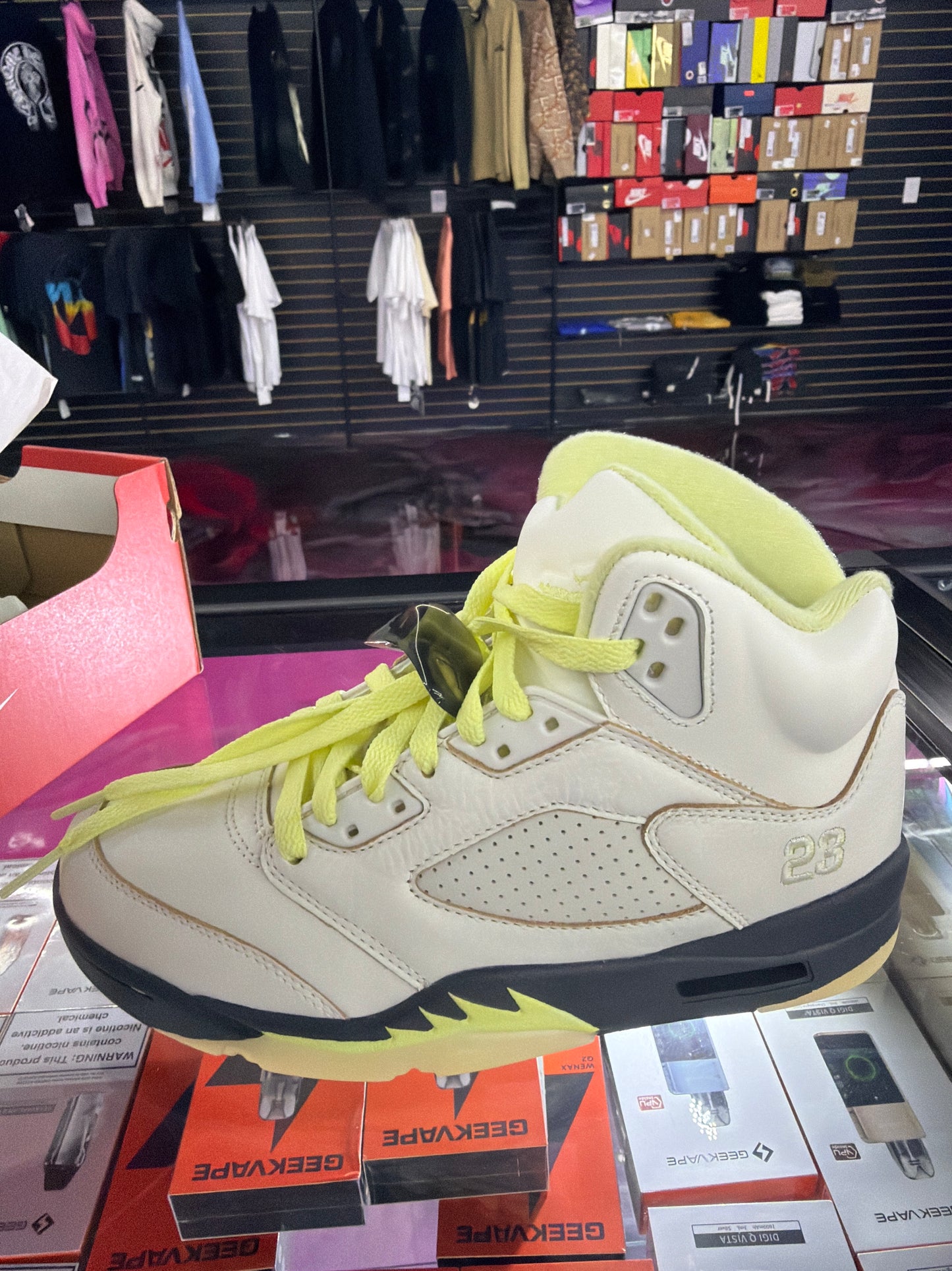 Jordan 5 Retro Luminous Green