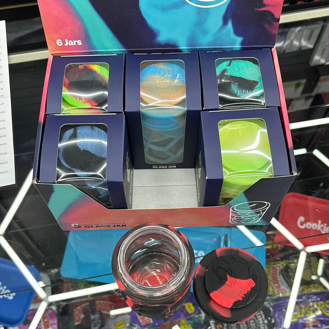 Space king silicone, covered glass jar