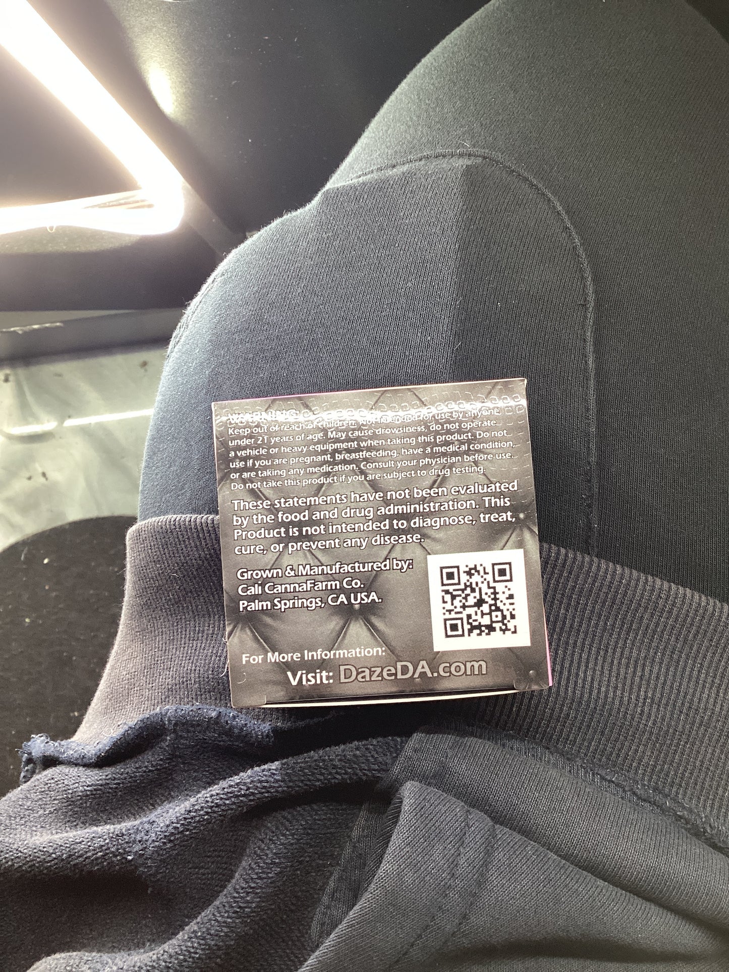 Dazed Thc a diamonds rose gold runtz hybrid 2000mg with live rosin sause